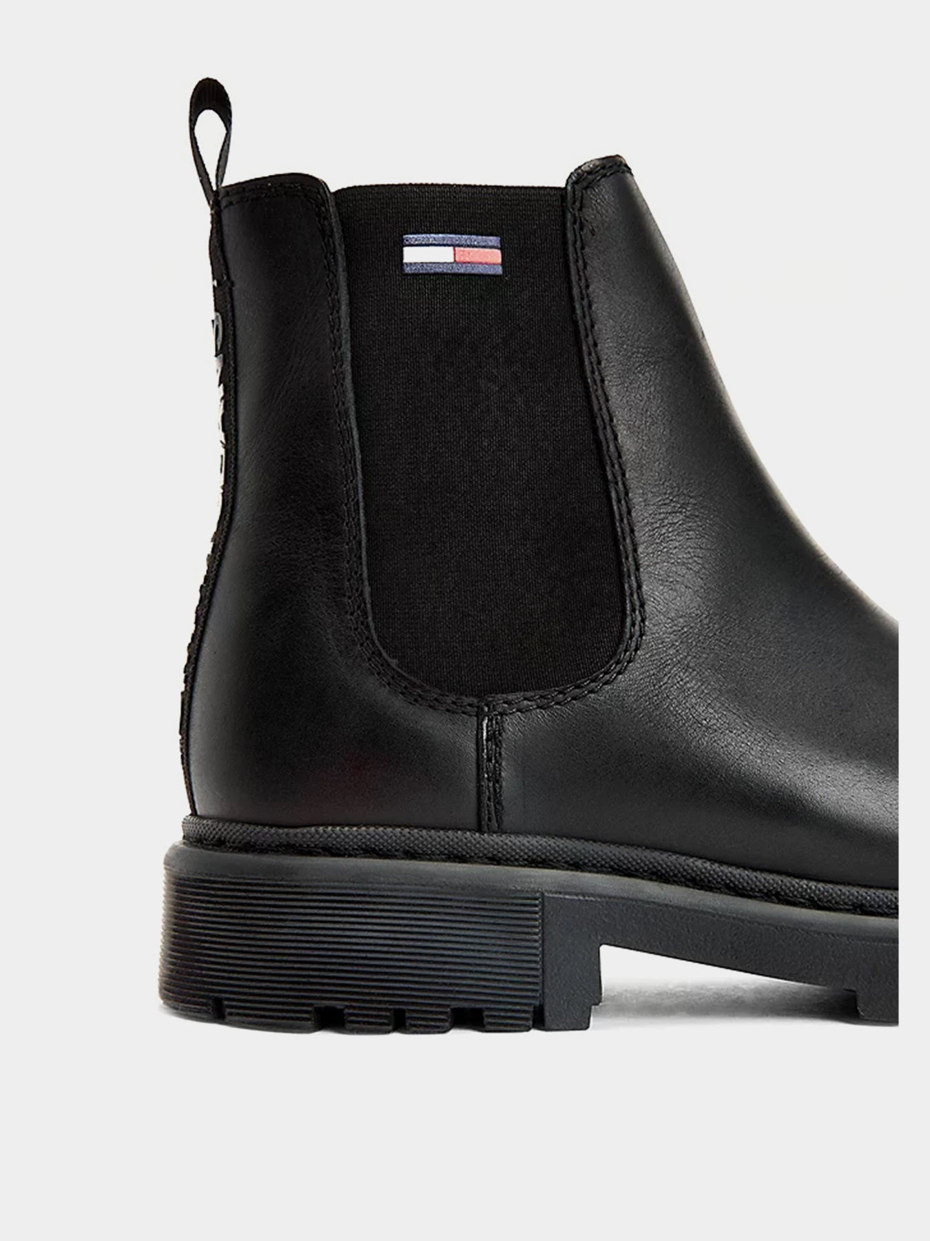 Ботинки и сапоги Tommy Hilfiger Branded Tape Chelsea модель EN0EN01577-BDS Ботинки и сапоги Tommy Hilfiger Branded Tape Chelsea модель EN0EN01577-BDS Фото