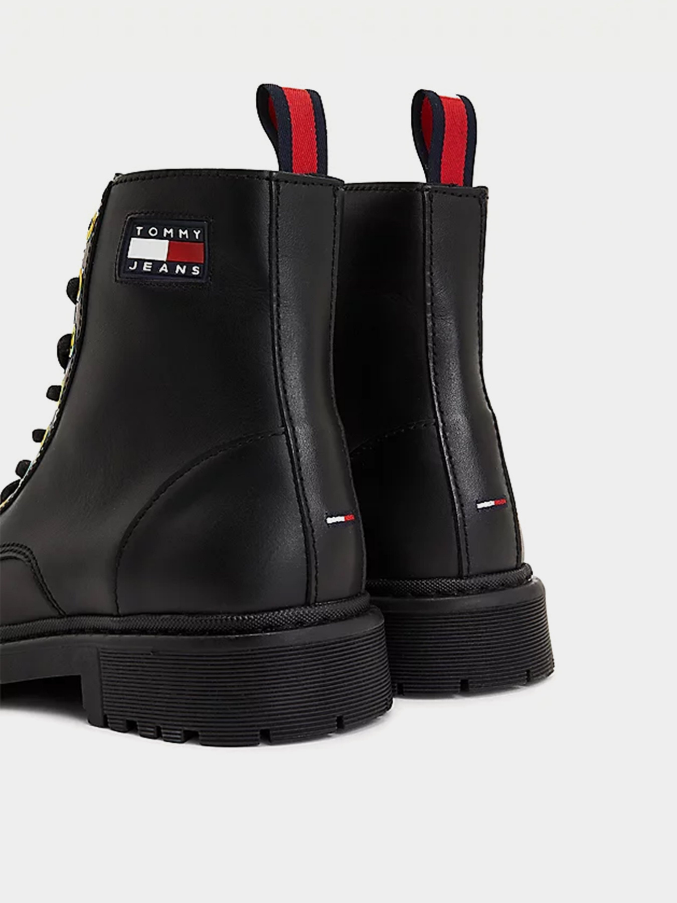 Ботинки и сапоги Tommy Hilfiger Iridescent Eyelets Flat модель EN0EN01537-BDS Фото