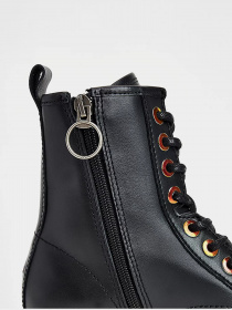 Ботинки и сапоги Tommy Hilfiger Badge Iridescent Eyelet Cleat модель EN0EN01580-BDS Фото