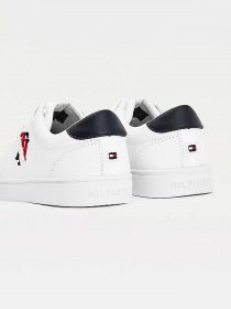 Кеды Tommy Hilfiger LEATHER MONOGRAM TRAINERS модель FW0FW05794-YBR Фото