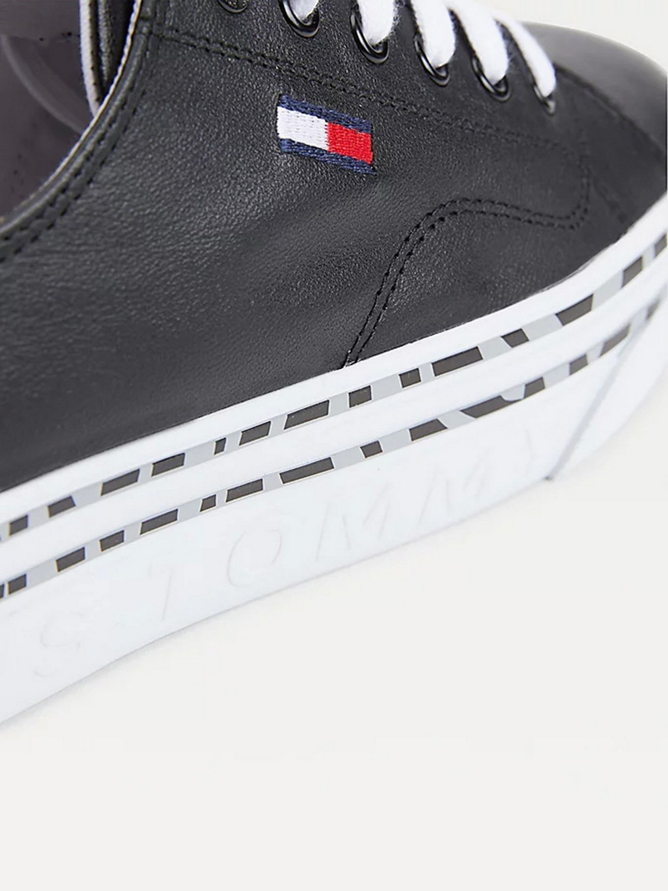 Кеды Tommy Hilfiger модель EN0EN01626-BDS Фото