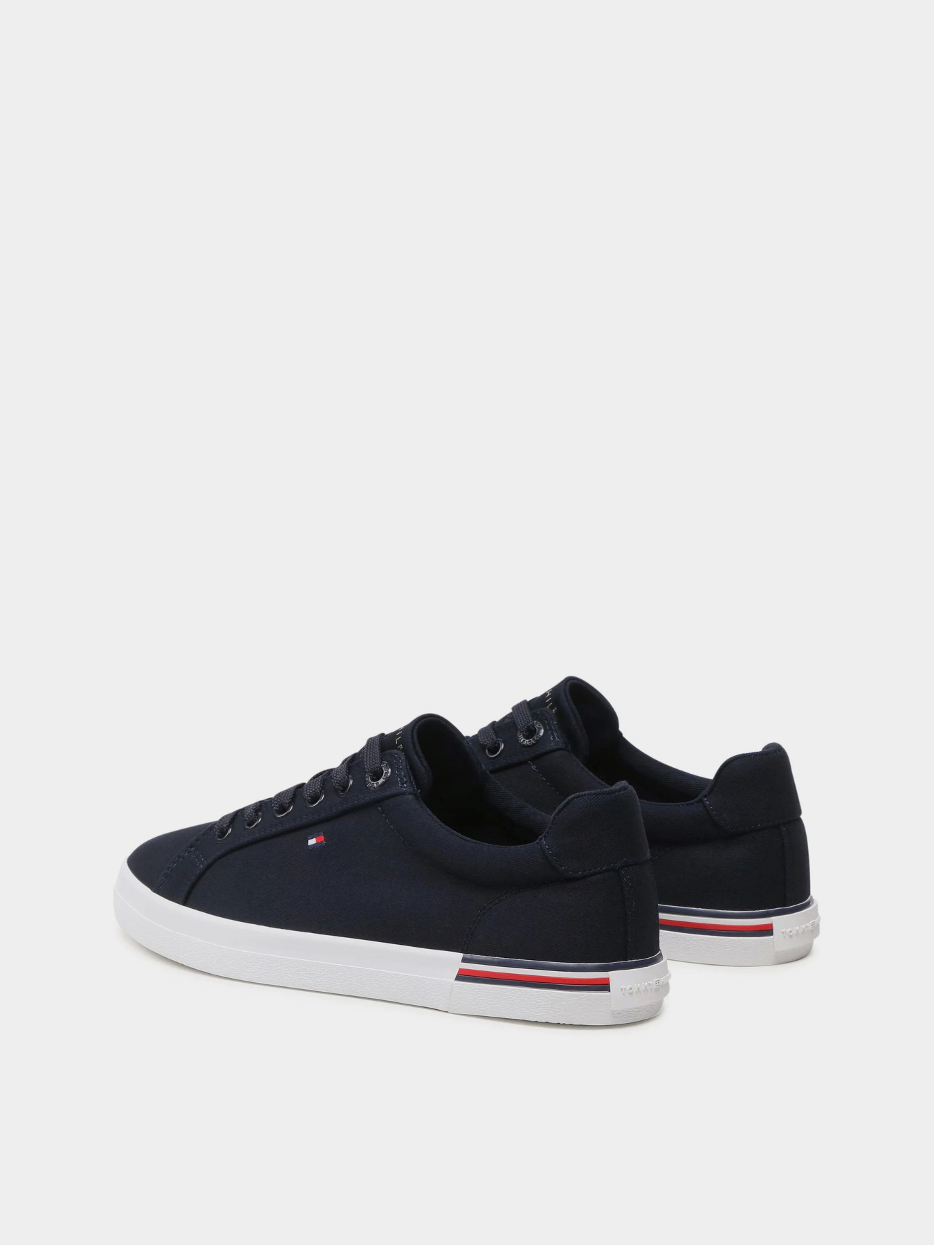 Кеды Tommy Hilfiger модель FW0FW06954-DW6 Кеды Tommy Hilfiger модель FW0FW06954-DW6 Фото