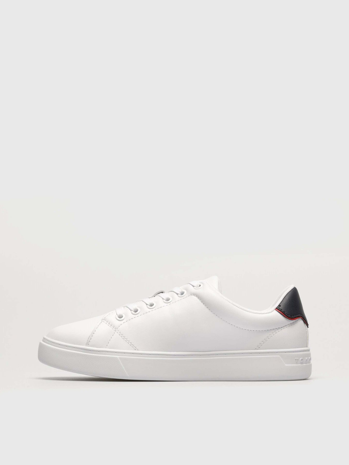 Кеды Tommy Hilfiger Elevated Essential Court модель FW0FW06965-0K9 Кеды Tommy Hilfiger Elevated Essential Court модель FW0FW06965-0K9 Фото