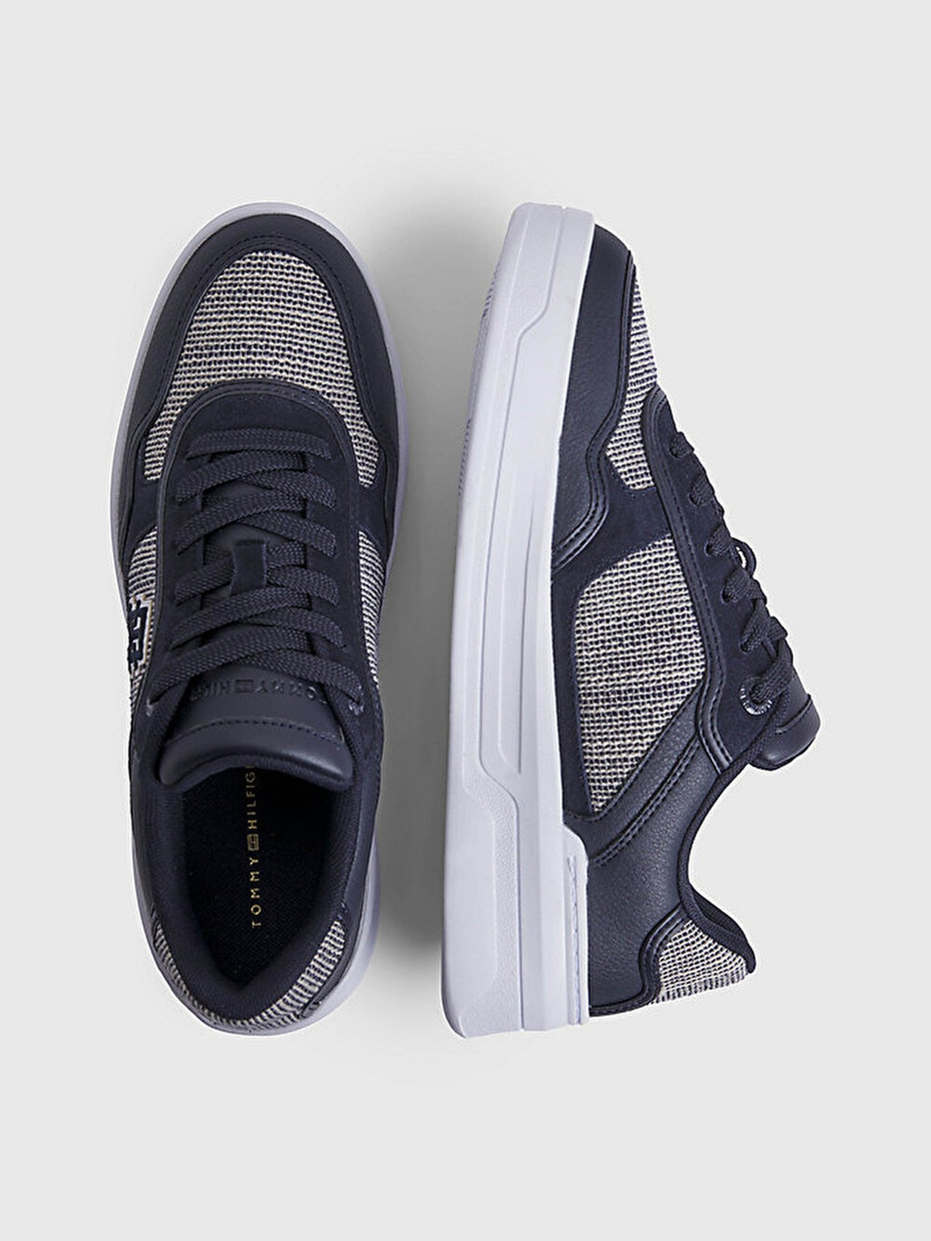 Кеди Tommy Hilfiger WOVEN BASKET SNEAKER модель FW0FW07289-DW6 Кеди Tommy Hilfiger WOVEN BASKET SNEAKER модель FW0FW07289-DW6 Фото