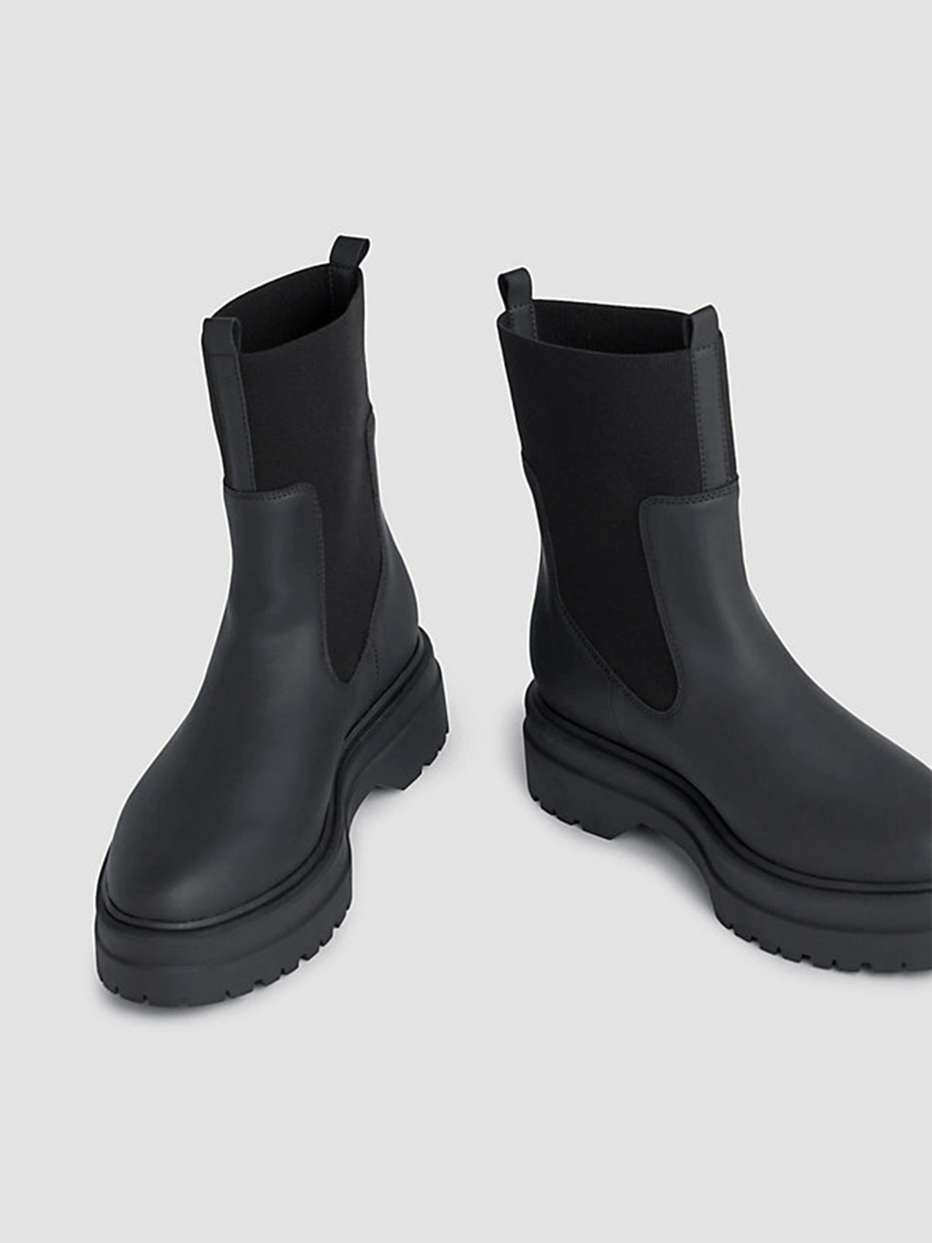 Ботинки и сапоги Tommy Hilfiger CHUNKY CLEAT RAIN модель FW0FW07226-BDS Ботинки и сапоги Tommy Hilfiger CHUNKY CLEAT RAIN модель FW0FW07226-BDS Фото