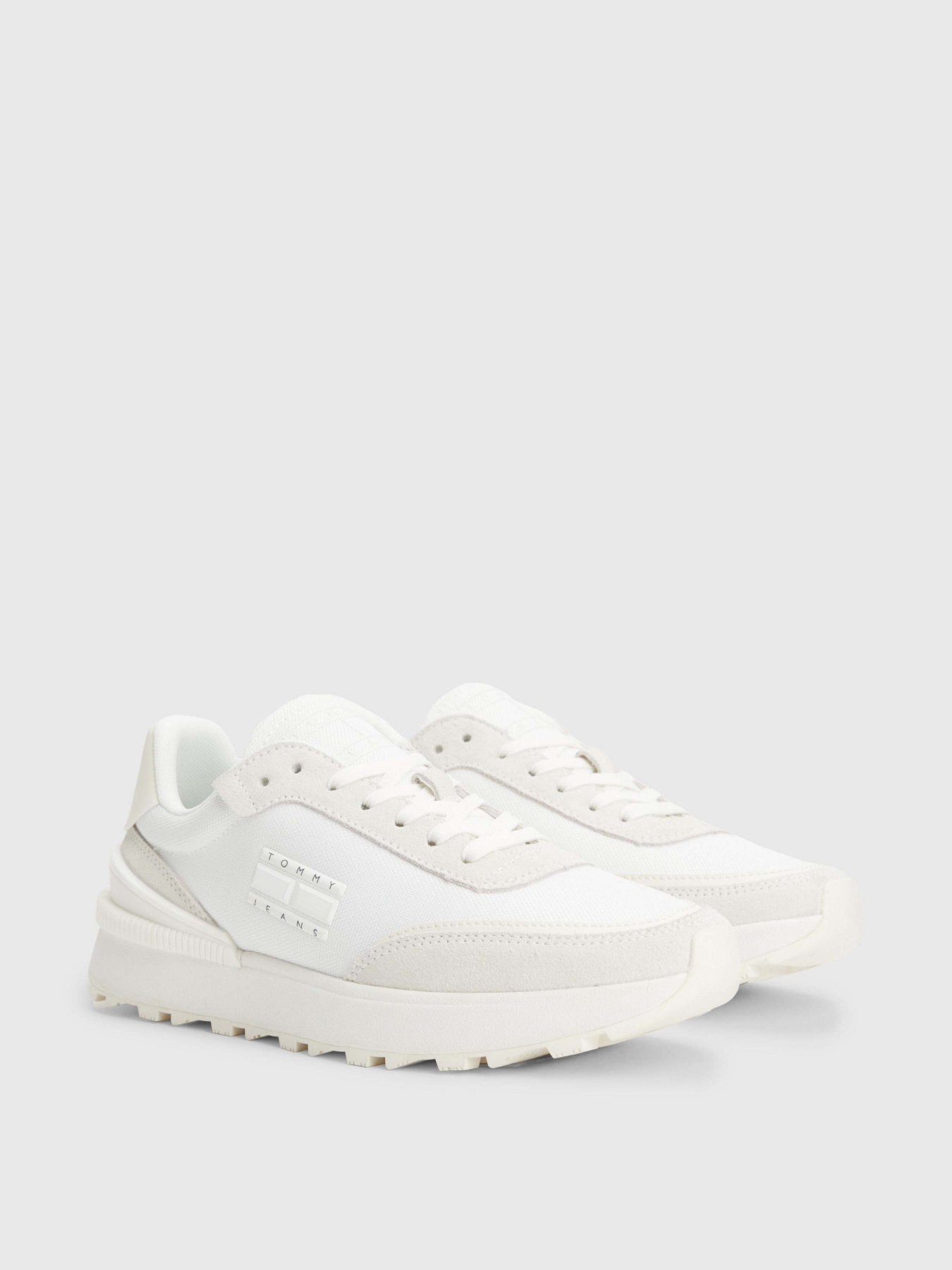 Кросівки Tommy Hilfiger RECYCLED TEXTILE CLEAT RUNNER модель EN0EN02358-YBL Фото