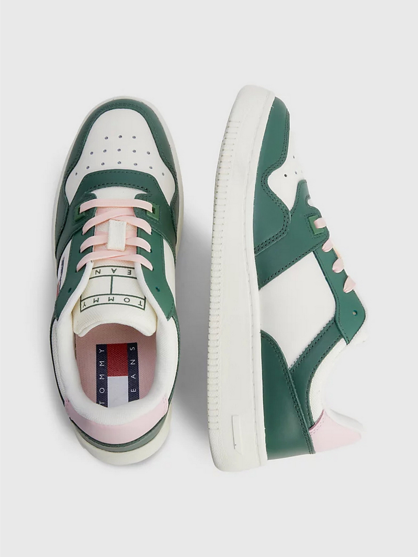 Кросівки Tommy Hilfiger RETRO BASKETBALL TRAINERS модель EN0EN02204-MBG Кросівки Tommy Hilfiger RETRO BASKETBALL TRAINERS модель EN0EN02204-MBG Фото