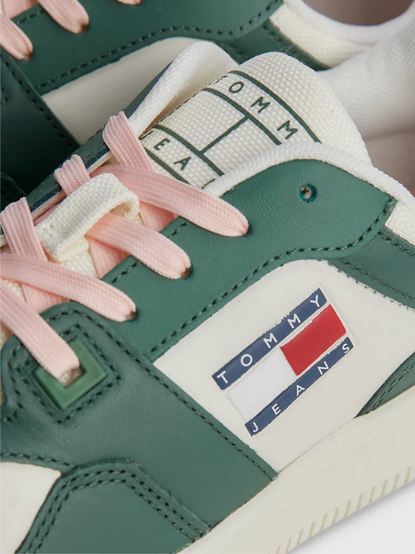 Кросівки Tommy Hilfiger RETRO BASKETBALL TRAINERS модель EN0EN02204-MBG Кросівки Tommy Hilfiger RETRO BASKETBALL TRAINERS модель EN0EN02204-MBG Фото