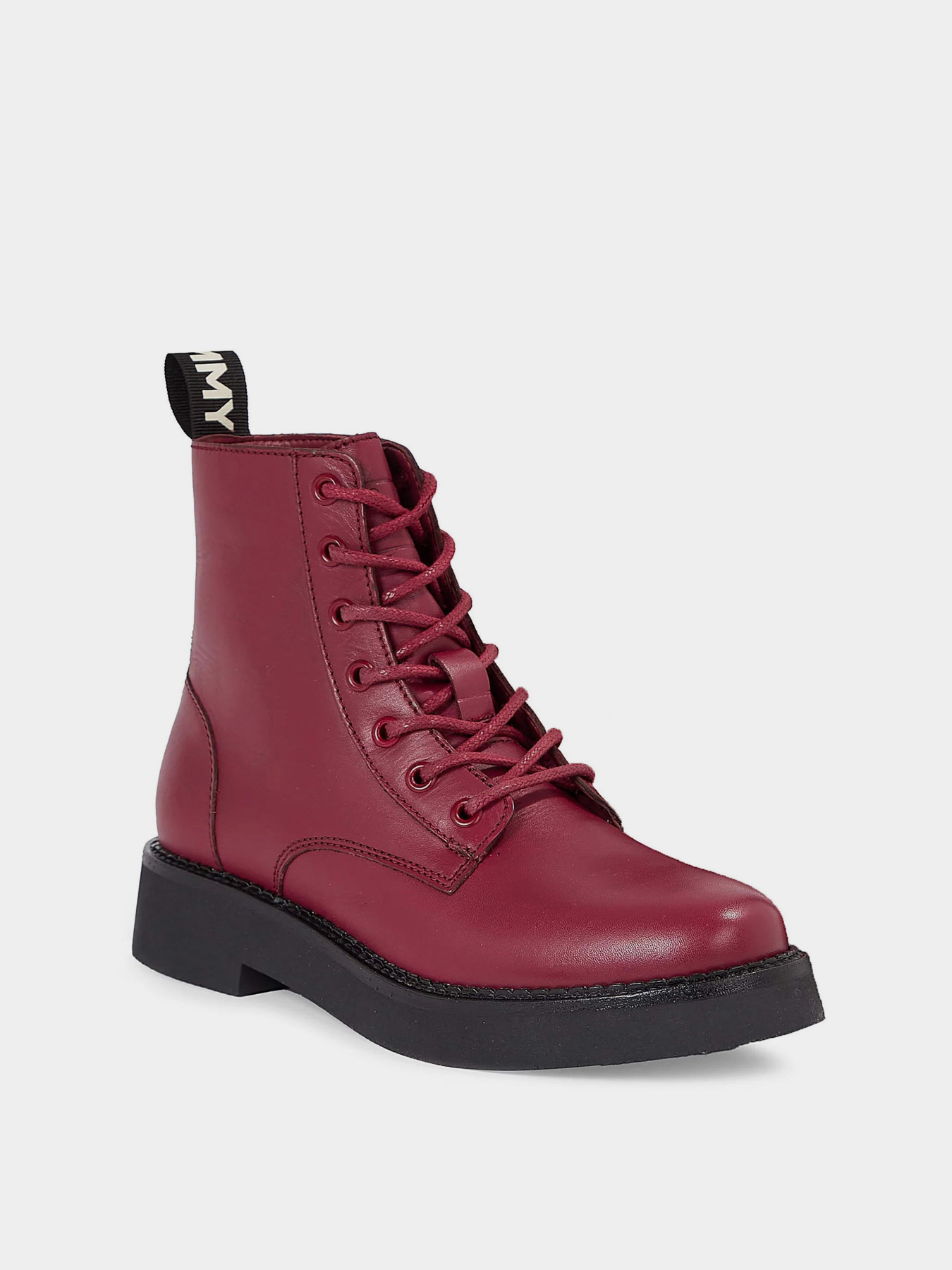 Ботинки и сапоги Tommy Hilfiger Tjw Lace Up Flat Boot модель EN0EN02310-XJS Ботинки и сапоги Tommy Hilfiger Tjw Lace Up Flat Boot модель EN0EN02310-XJS Фото