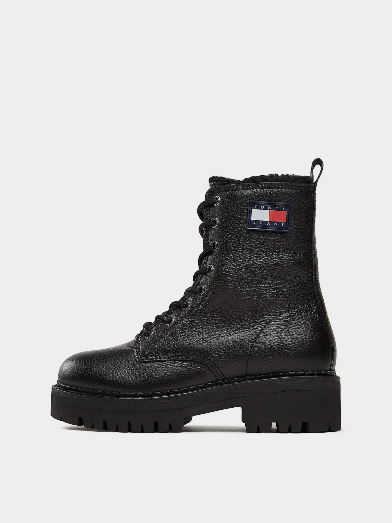 Ботинки и сапоги Tommy Hilfiger Tjw Urban Boot Tumbled Ltr Wl модель EN0EN02317-BDS Ботинки и сапоги Tommy Hilfiger Tjw Urban Boot Tumbled Ltr Wl модель EN0EN02317-BDS Фото