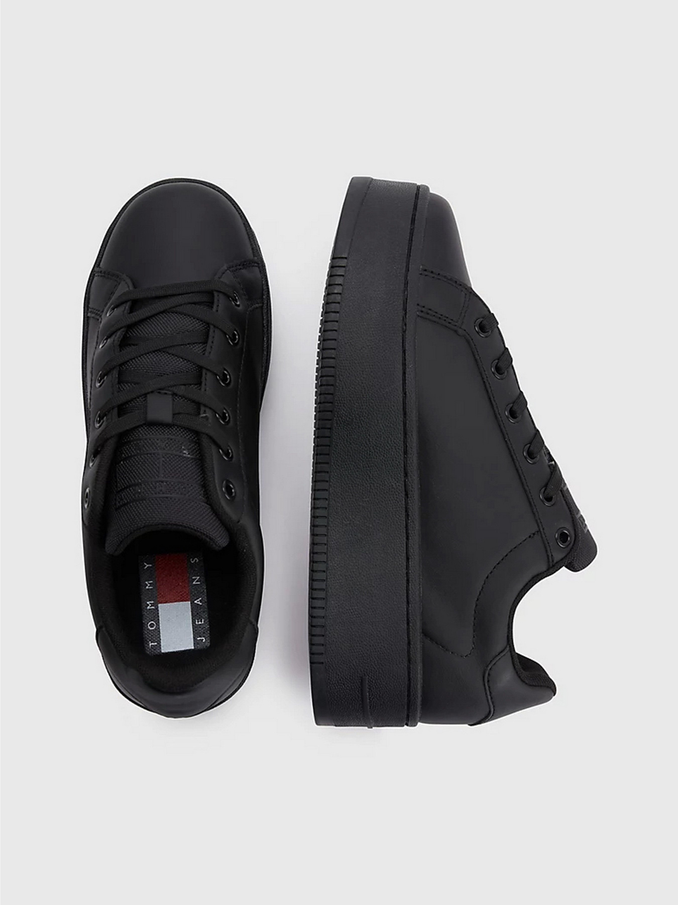 Кросівки Tommy Hilfiger ESSENTIAL FLATFORM модель EN0EN02043-0GK Фото