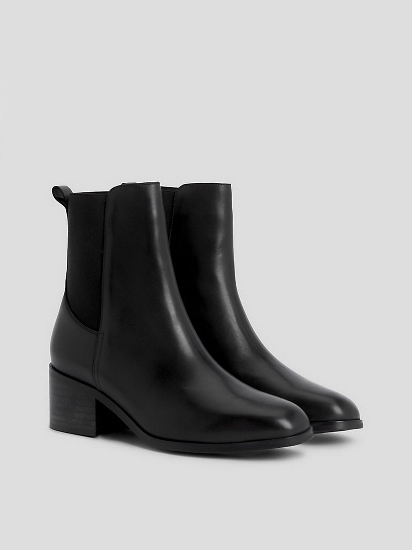Ботинки и сапоги Tommy Hilfiger Essential Chelsea Boot модель FW0FW07516-BDS Фото