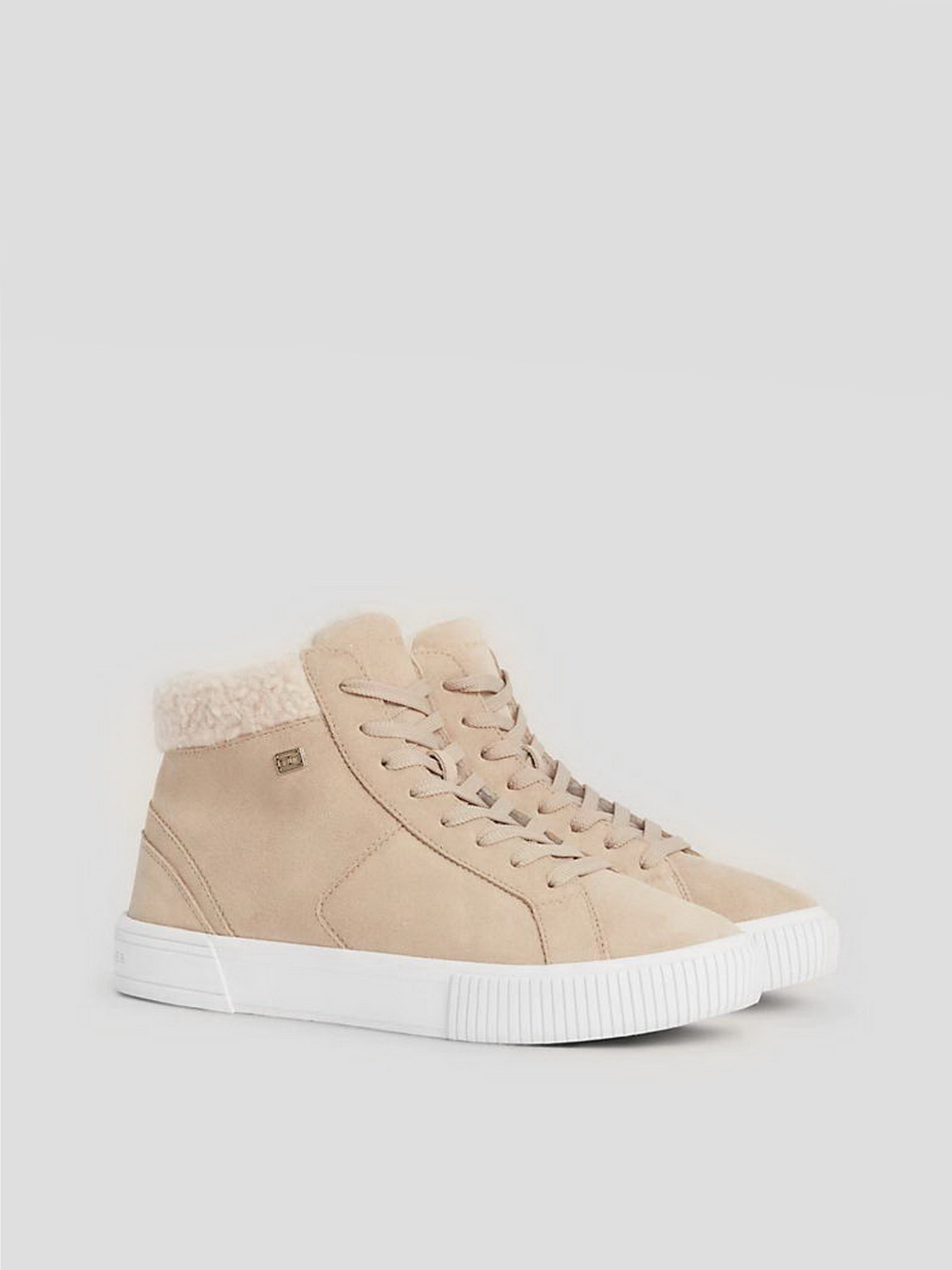Ботинки и сапоги Tommy Hilfiger Suede High-Top Trainers модель FW0FW07549-ABO Ботинки и сапоги Tommy Hilfiger Suede High-Top Trainers модель FW0FW07549-ABO Фото