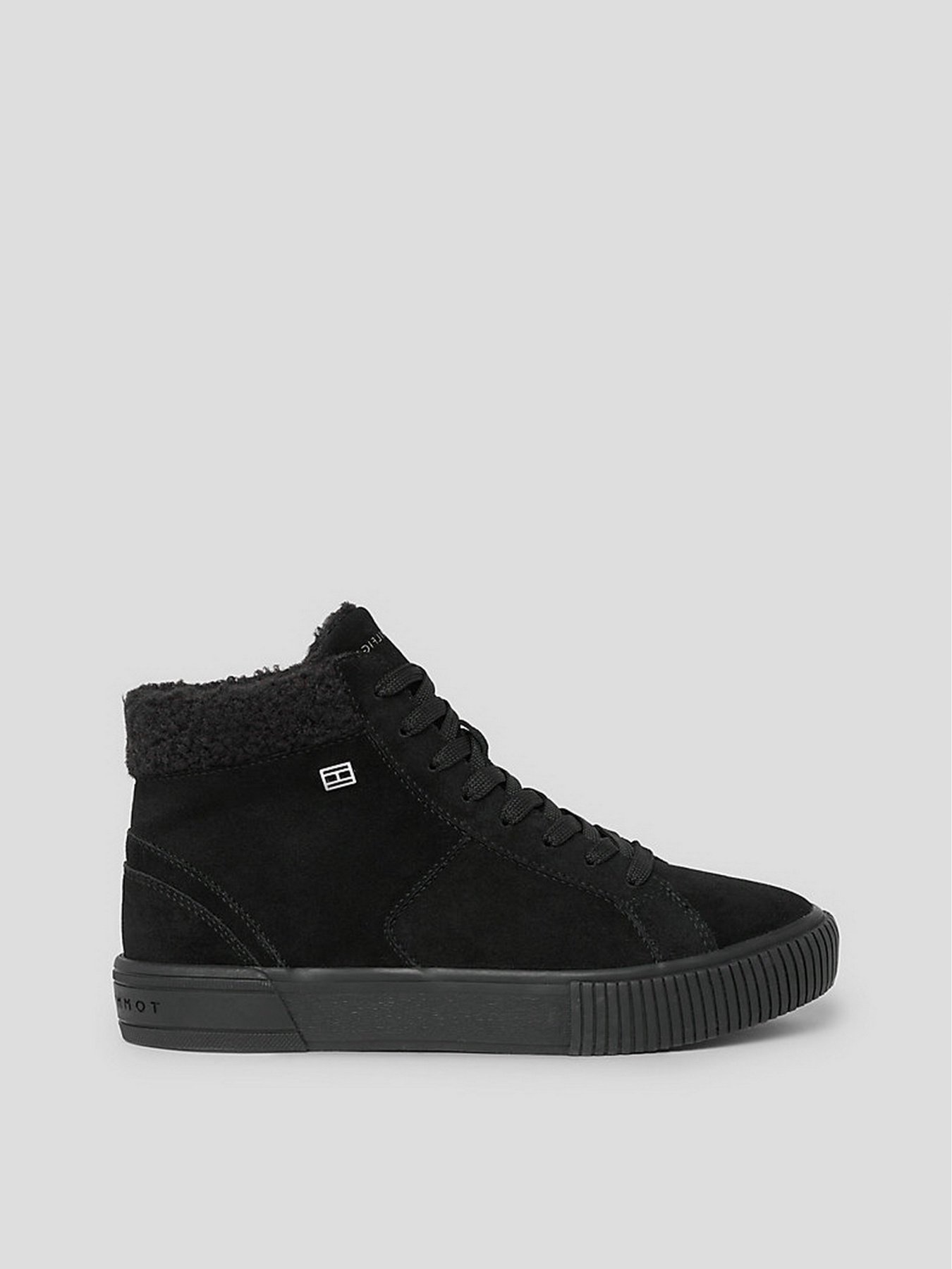 Ботинки и сапоги Tommy Hilfiger Suede High-Top Trainers модель FW0FW07549-BDS Ботинки и сапоги Tommy Hilfiger Suede High-Top Trainers модель FW0FW07549-BDS Фото