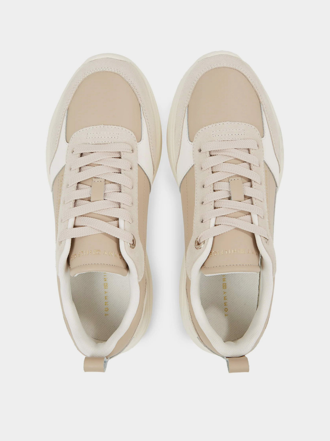 Кросівки Tommy Hilfiger Essential Leather Runner Trainers модель FW0FW07587-ABO Фото