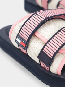 Шльопанці Tommy Hilfiger модель EN0EN02544-C1G Фото
