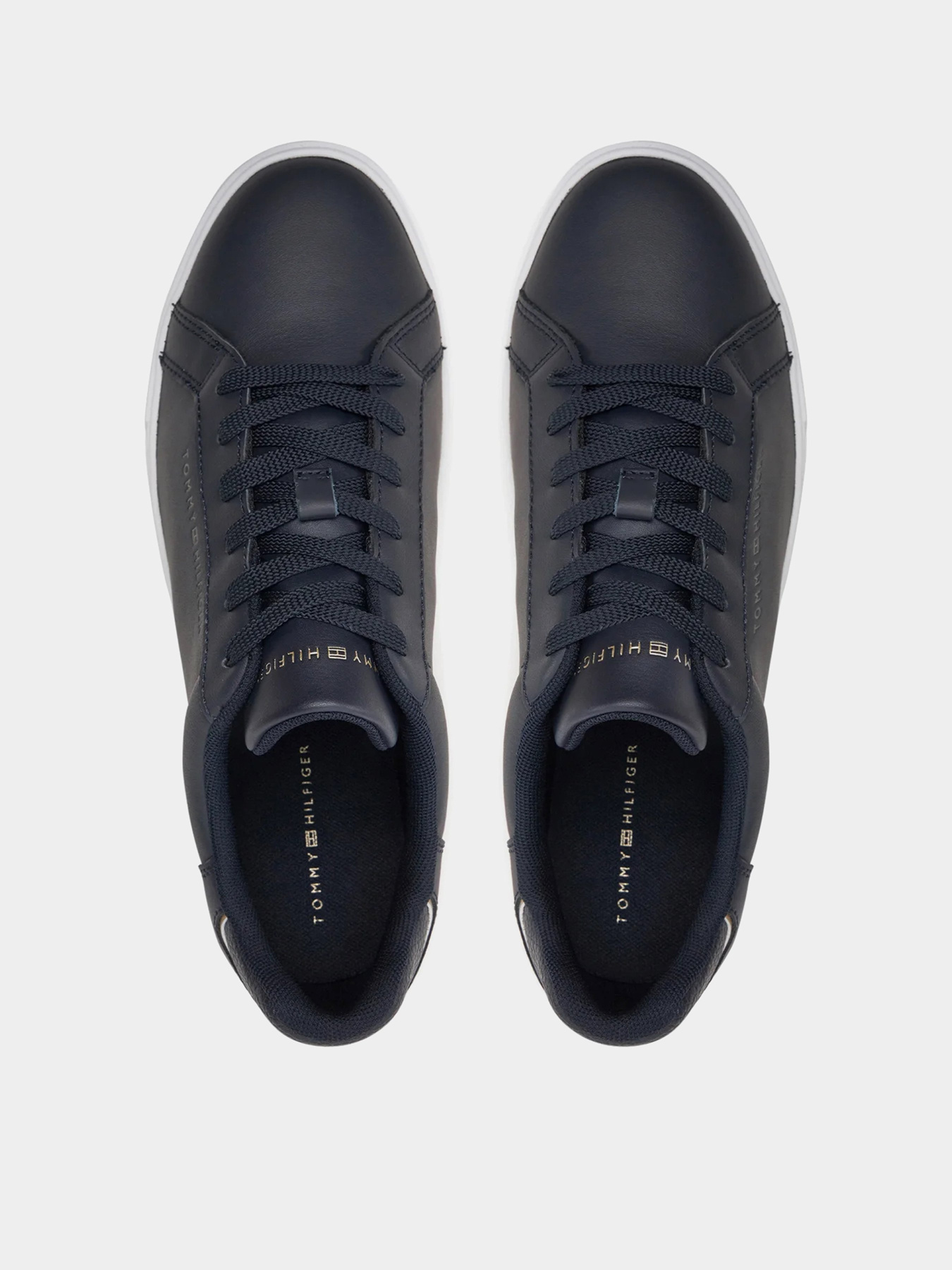 Кеди Tommy Hilfiger модель FW0FW08000-DW6 Кеди Tommy Hilfiger модель FW0FW08000-DW6 Фото