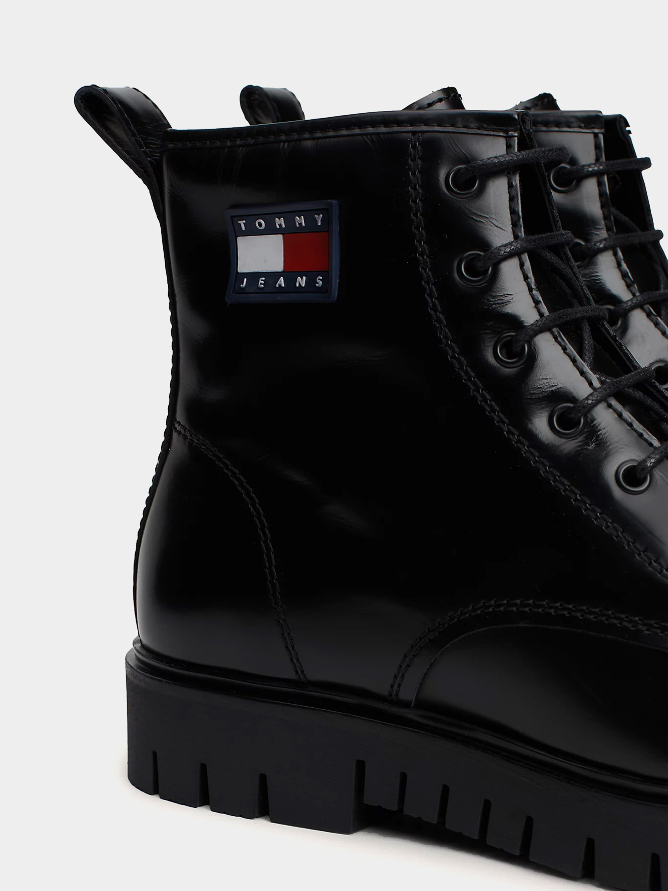Ботинки и сапоги Tommy Hilfiger модель EN0EN02624-BDS Ботинки и сапоги Tommy Hilfiger модель EN0EN02624-BDS Фото