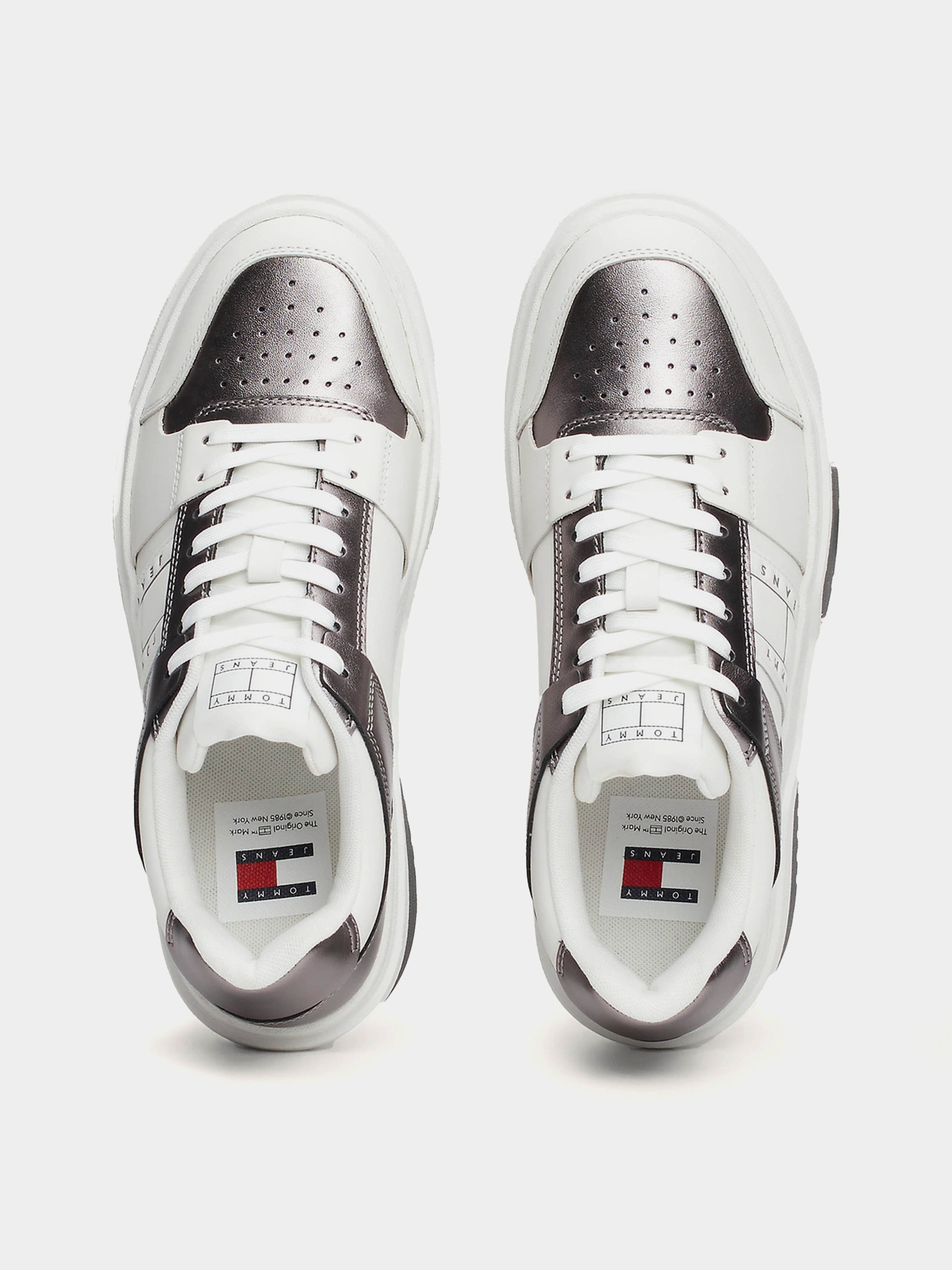 Кеды Tommy Hilfiger модель EN0EN02591-TRH Фото