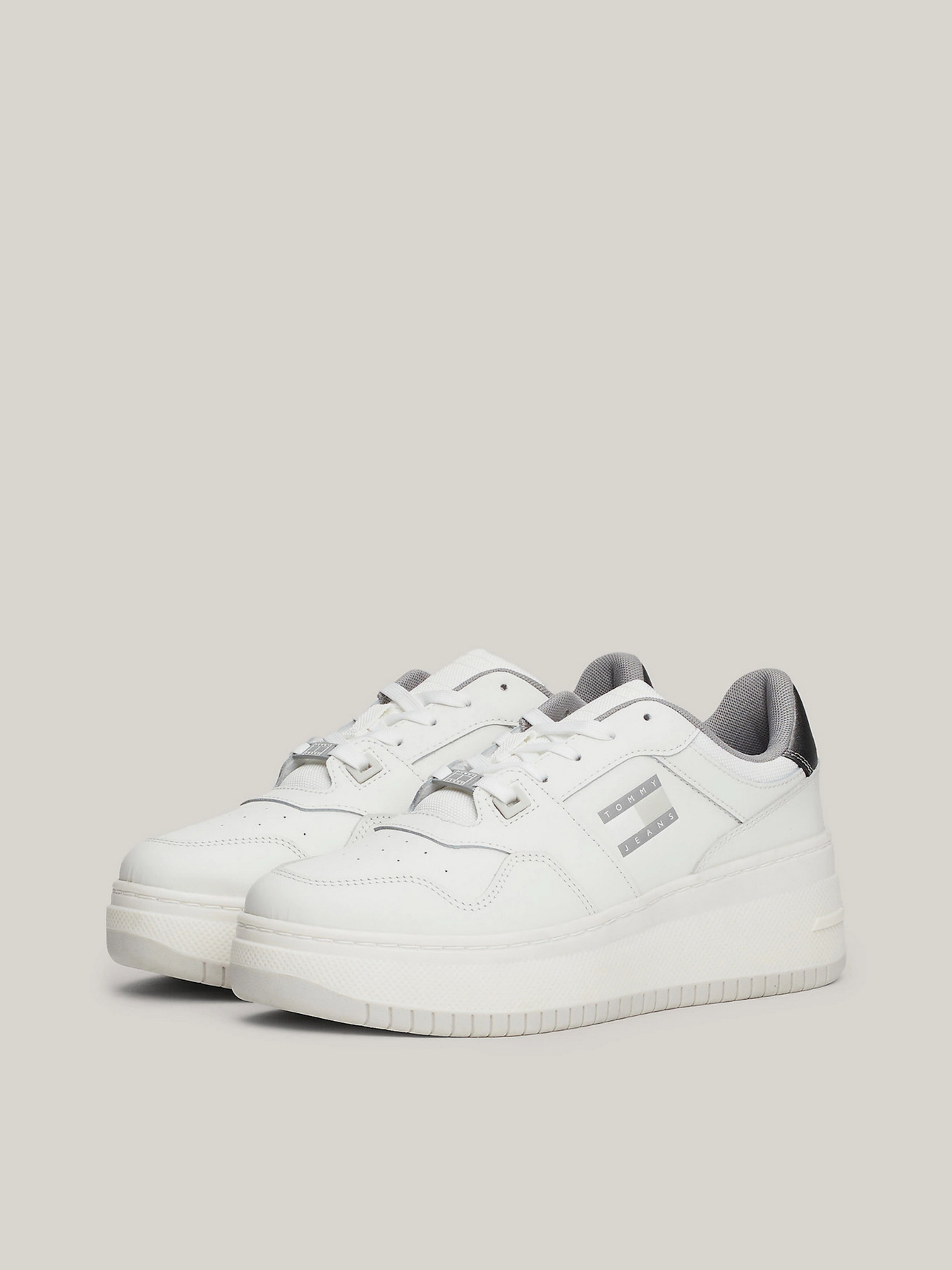 Кеды Tommy Hilfiger модель EN0EN02607-YBL Кеды Tommy Hilfiger модель EN0EN02607-YBL Фото