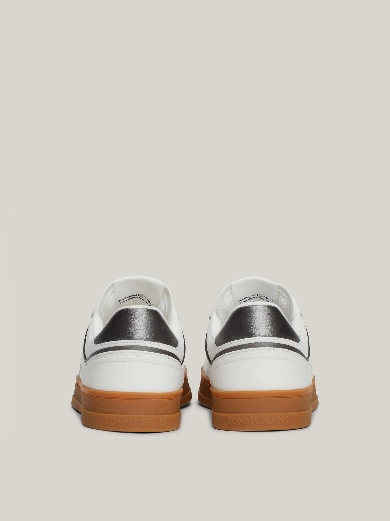 Кеды Tommy Hilfiger модель EN0EN02612-TRH Кеды Tommy Hilfiger модель EN0EN02612-TRH Фото