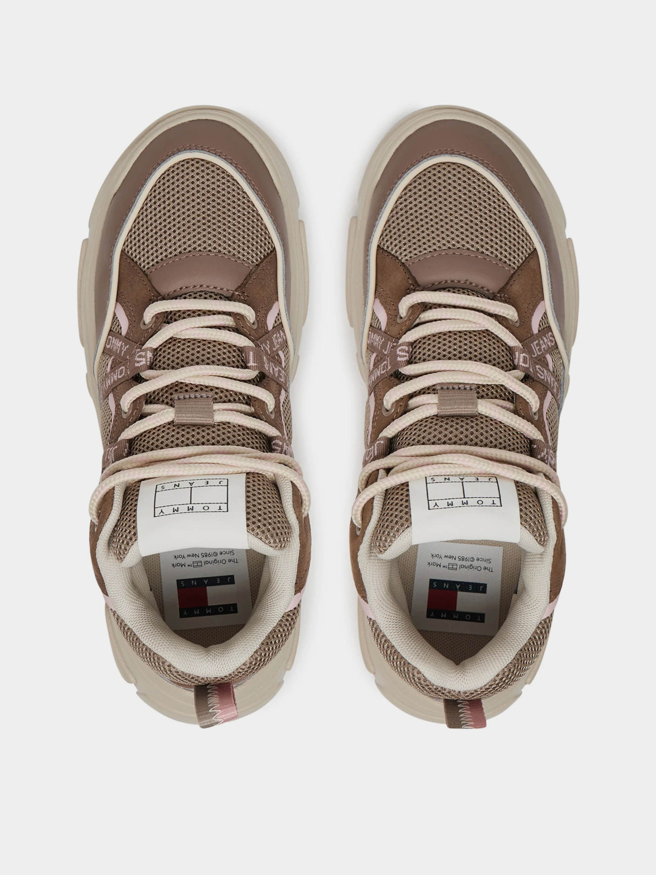 Кросівки Tommy Hilfiger модель EN0EN02619-PKO Фото