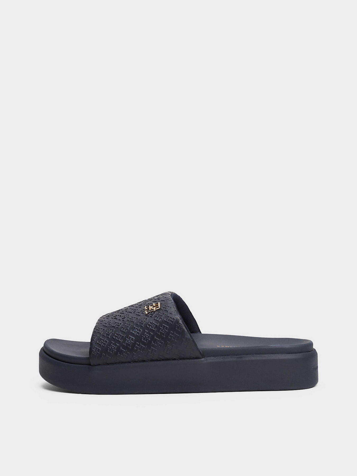 Шльопанці Tommy Hilfiger модель FW0FW08526-DW6 Шльопанці Tommy Hilfiger модель FW0FW08526-DW6 Фото