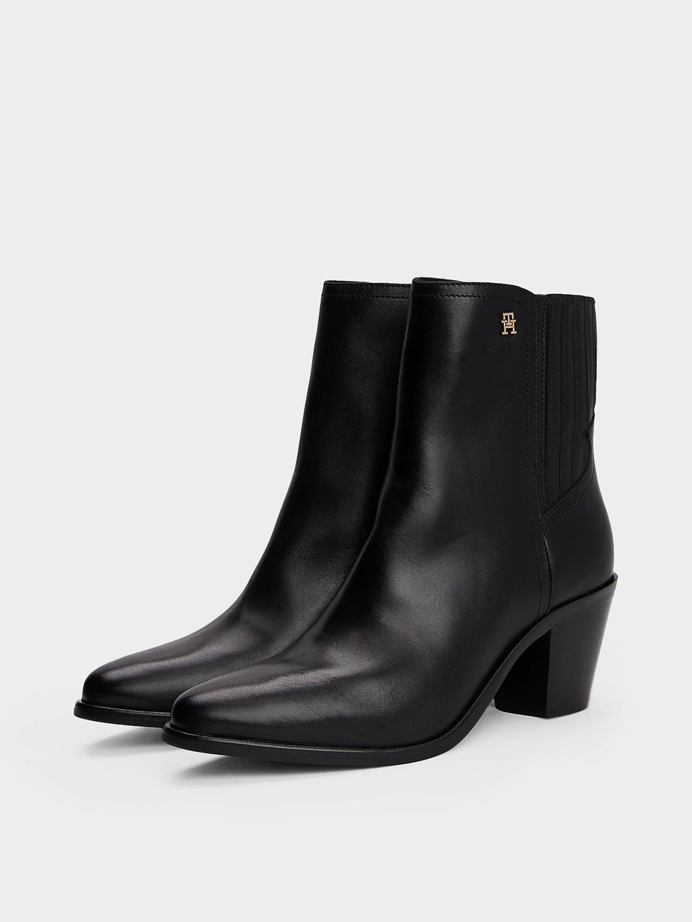 Ботинки и сапоги Tommy Hilfiger модель FW0FW08890-BDS Ботинки и сапоги Tommy Hilfiger модель FW0FW08890-BDS Фото