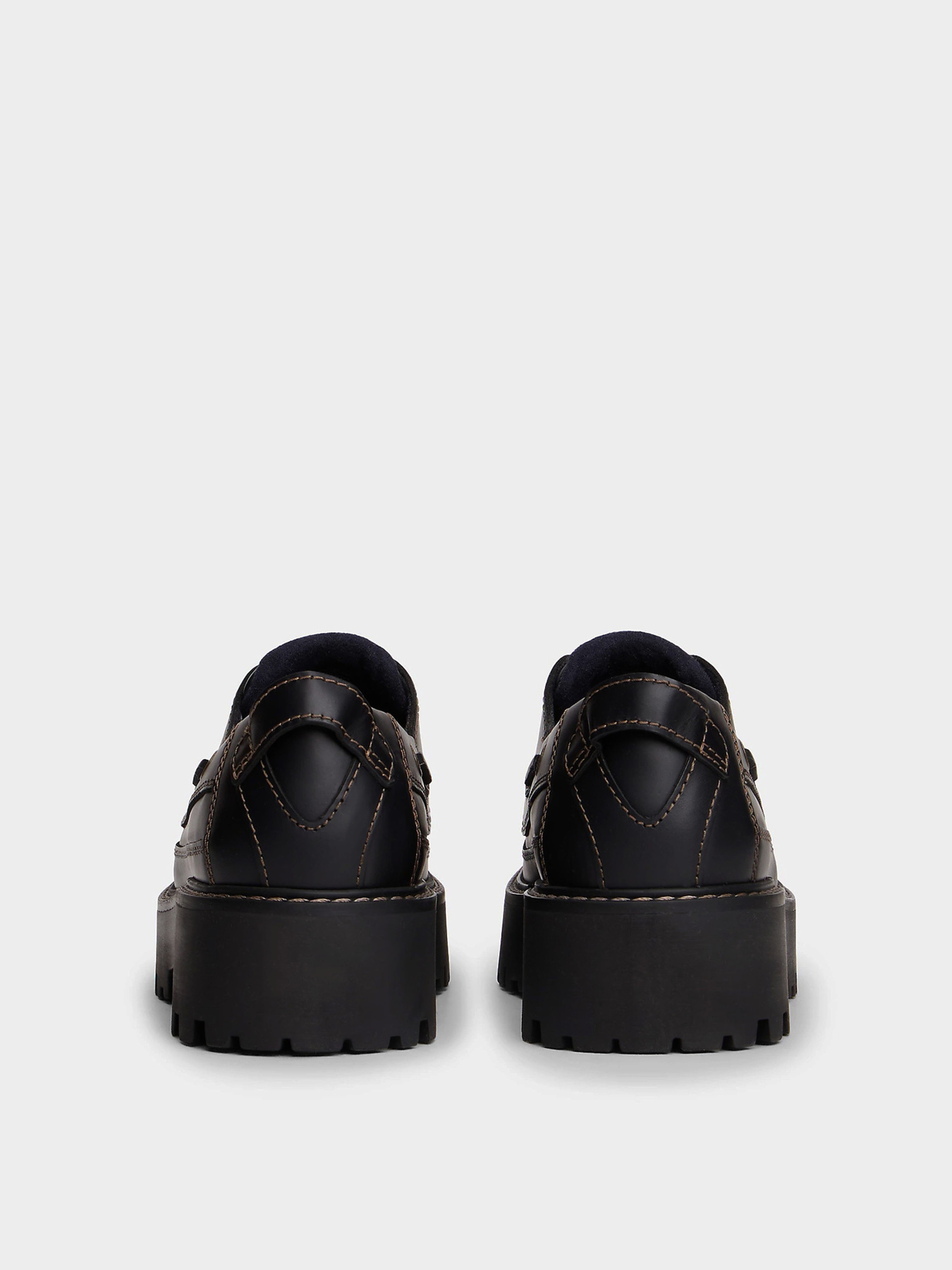 Туфли и лоферы Tommy Hilfiger ARCHIVE '01 BOAT SHOE LEATHER модель EN0EN03003-BDS Фото