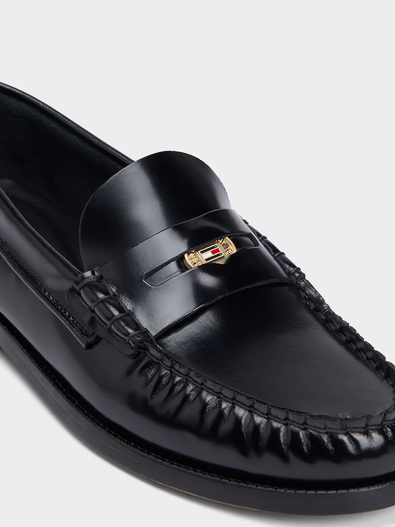 Туфли и лоферы Tommy Hilfiger HILFIGER PENNY HL ABRASIVATO модель FW0FW09257-BDS Фото