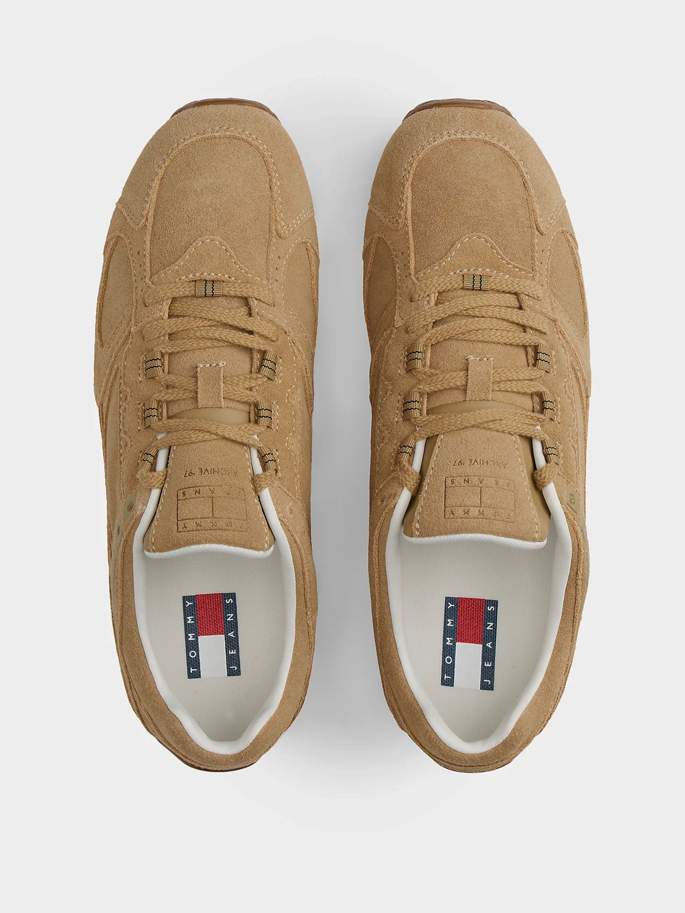 Кросівки Tommy Hilfiger ARCHIVE '97 LITE SUEDE модель EN0EN02899-AEN Кросівки Tommy Hilfiger ARCHIVE '97 LITE SUEDE модель EN0EN02899-AEN Фото