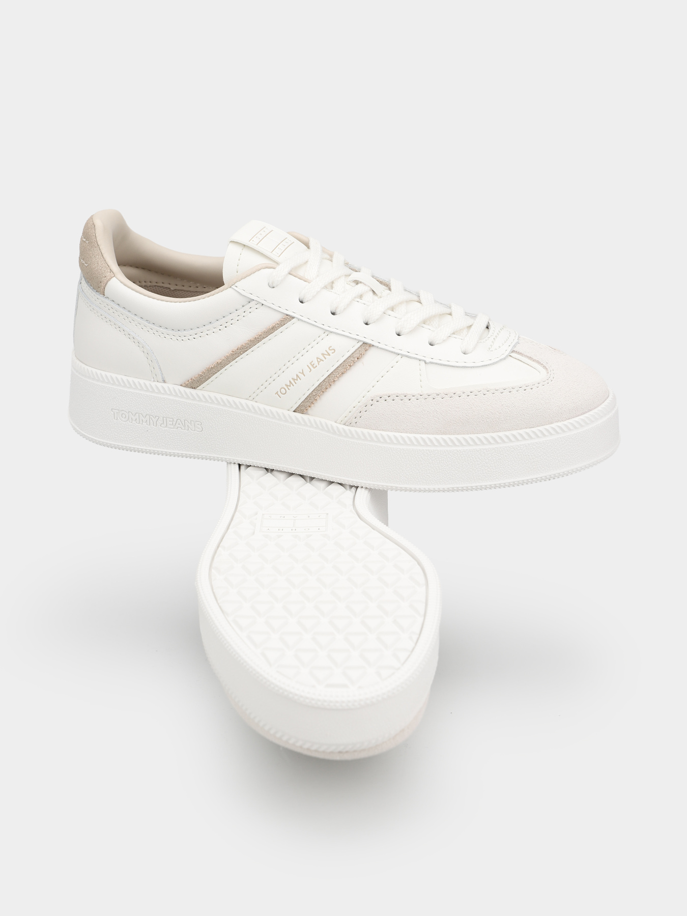Кеды Tommy Hilfiger THE GREENWICH EDGE FLATFORM модель EN0EN02900-0GA Фото