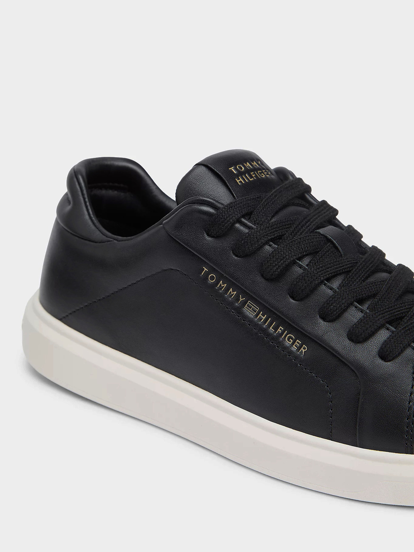 Кеды Tommy Hilfiger ICON COURT LIGHT WEIGHT SHINNY модель FW0FW08949-BDS Фото