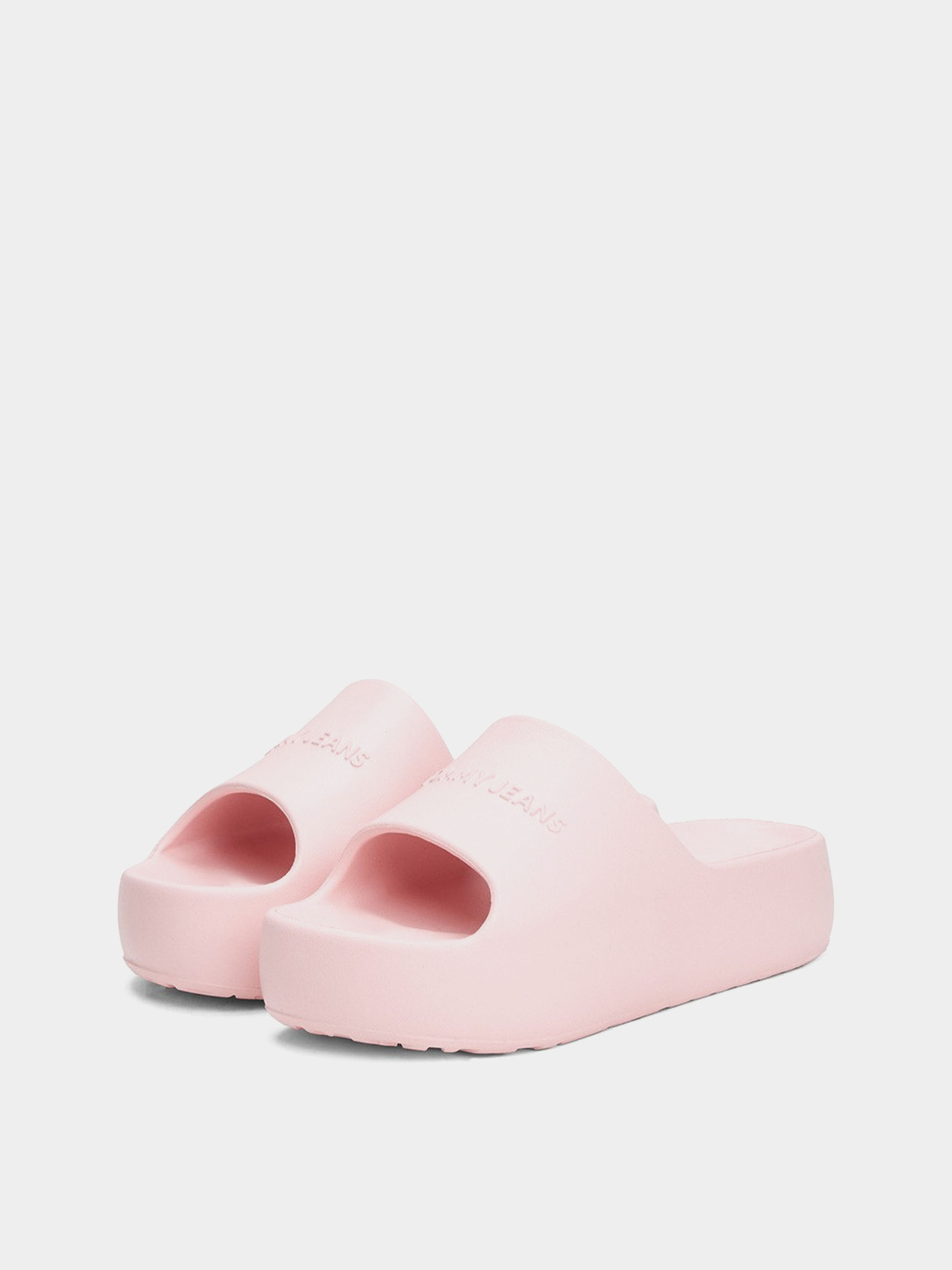 Шлёпанцы Tommy Hilfiger TJW CHUNKY POOL SLIDE ESS модель EN0EN02879-ACG Шлёпанцы Tommy Hilfiger TJW CHUNKY POOL SLIDE ESS модель EN0EN02879-ACG Фото
