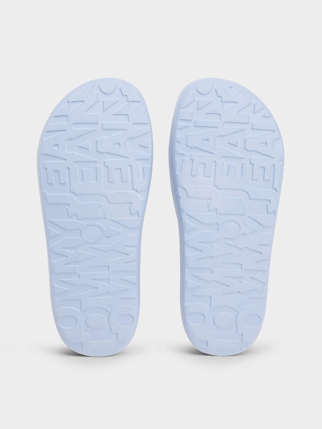 Шльопанці Tommy Hilfiger TJW CHUNKY POOL SLIDE ESS модель EN0EN02879-DBP Фото