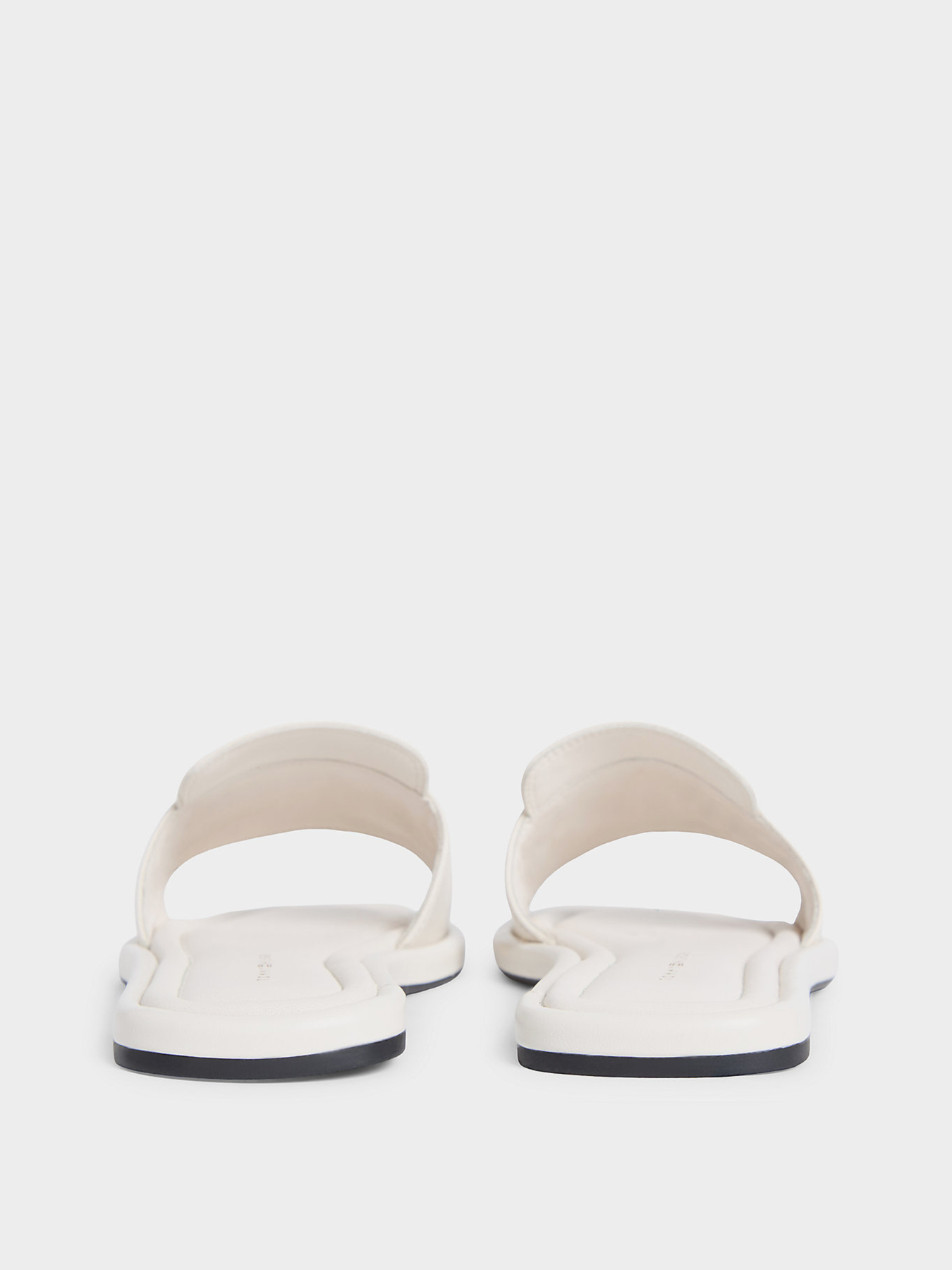 Шлёпанцы Tommy Hilfiger LEATHER HORSEBIT MULE модель FW0FW09336-AEO Фото