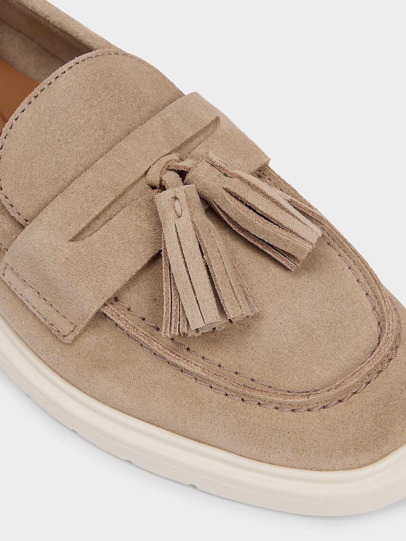 Туфли и лоферы Tommy Hilfiger LIGHT SUEDE TASSEL LOAFER модель FW0FW09285-RBT Фото