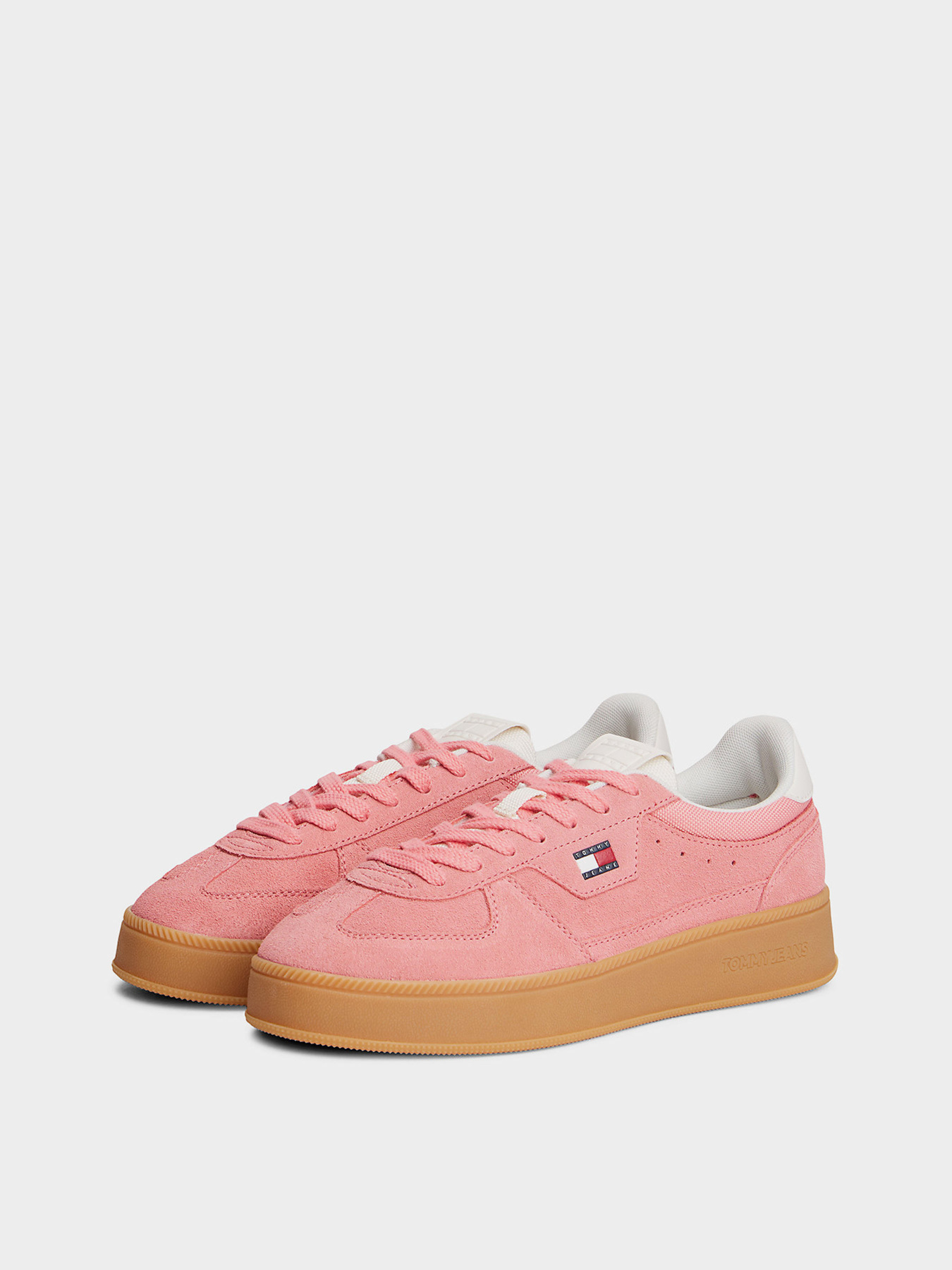 Кеды Tommy Hilfiger THE GREENWICH EDGE MAX SUEDE модель EN0EN02989-TI5 Кеды Tommy Hilfiger THE GREENWICH EDGE MAX SUEDE модель EN0EN02989-TI5 Фото