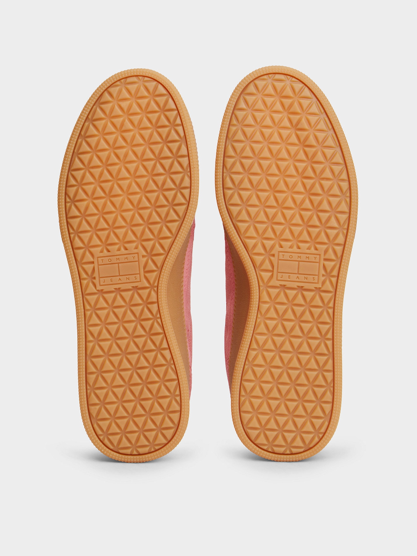 Кеды Tommy Hilfiger THE GREENWICH EDGE MAX SUEDE модель EN0EN02989-TI5 Кеды Tommy Hilfiger THE GREENWICH EDGE MAX SUEDE модель EN0EN02989-TI5 Фото