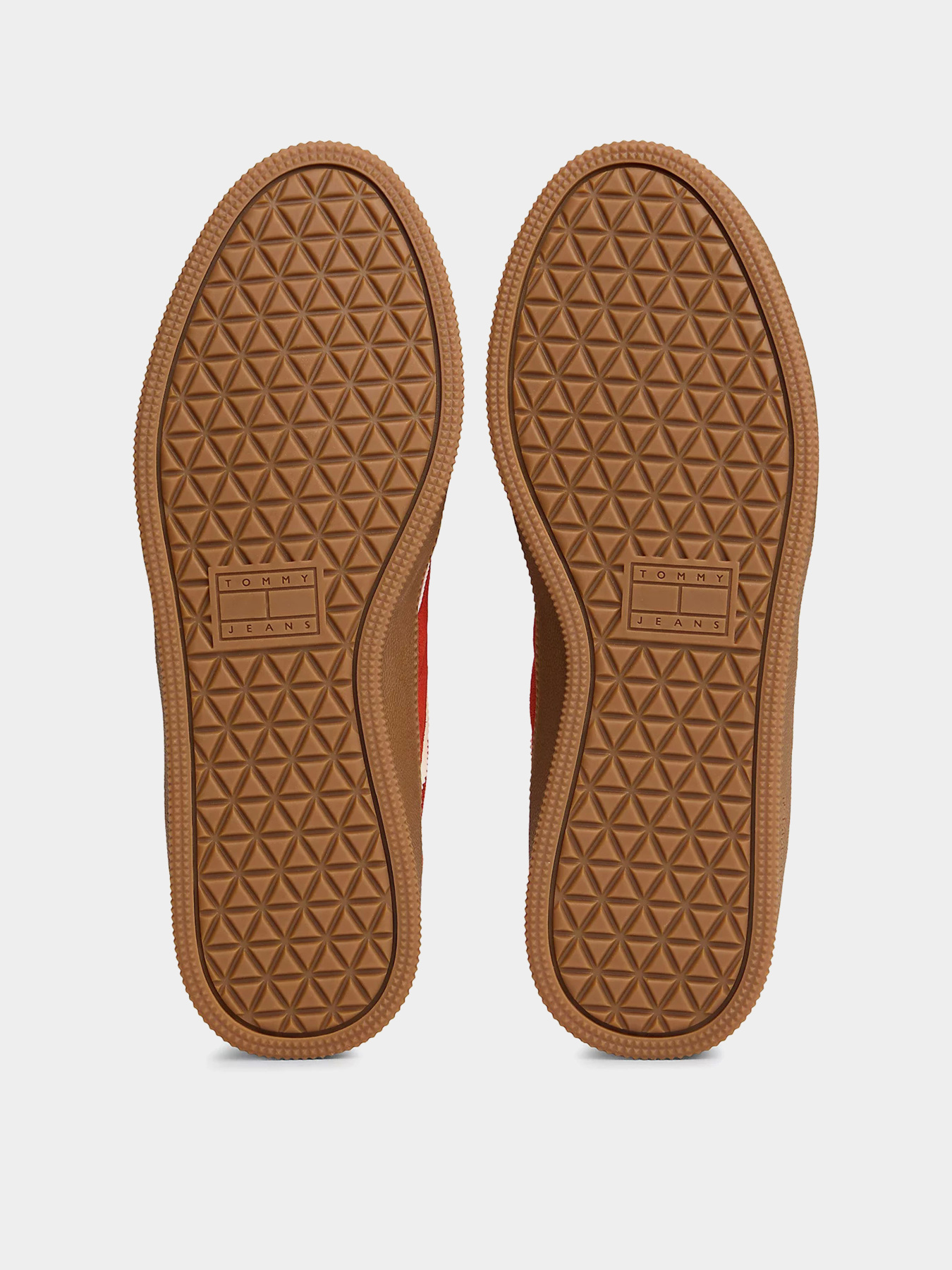 Кеды Tommy Hilfiger THE GREENWICH EDGE SUEDE модель EN0EN02924-XKK Фото
