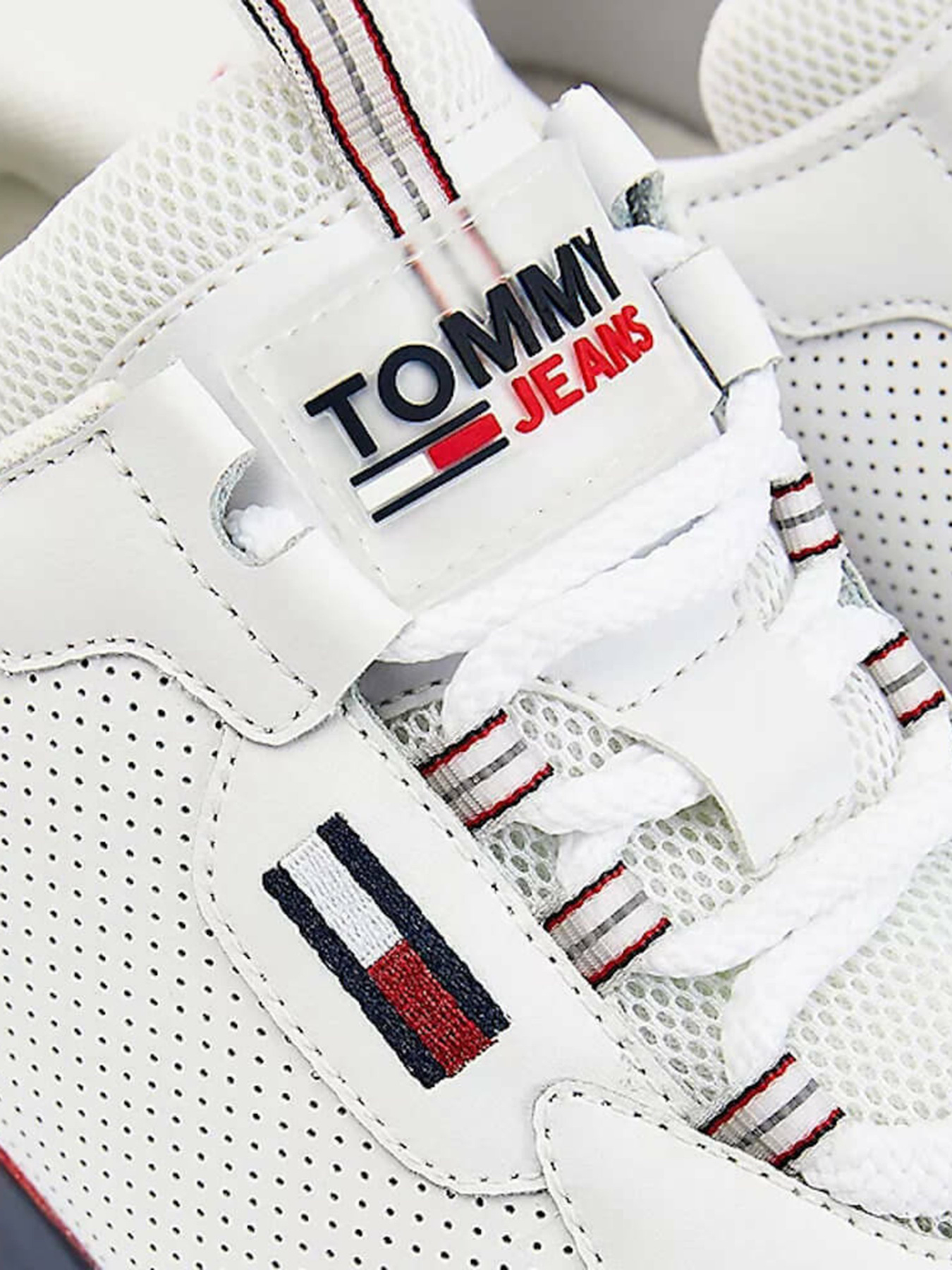 Кросівки Tommy Hilfiger модель EM0EM00648-C87 Кросівки Tommy Hilfiger модель EM0EM00648-C87 Фото