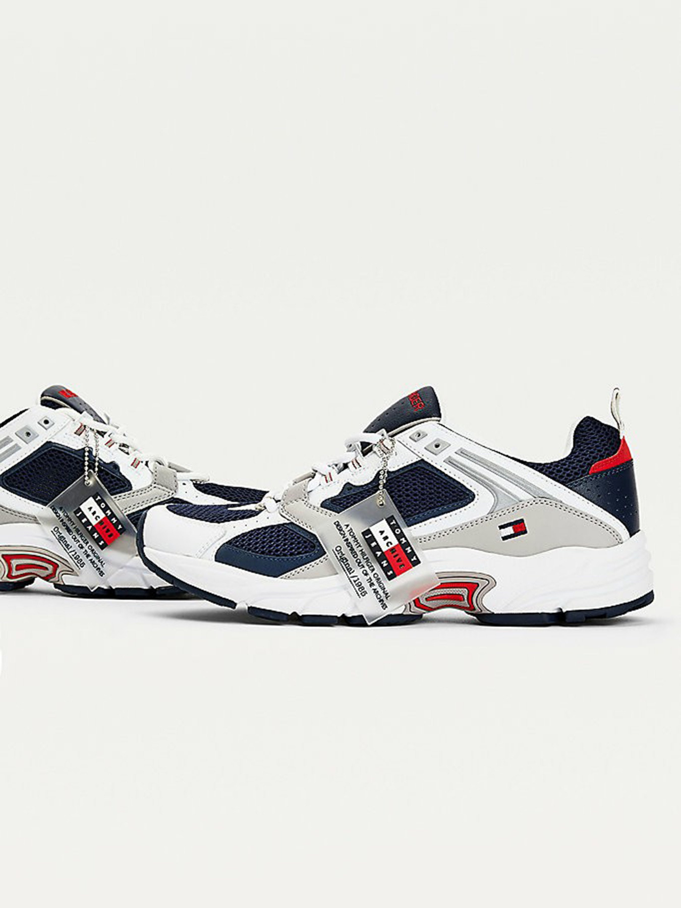 Кросівки Tommy Hilfiger модель EM0EM00666-C87 Кросівки Tommy Hilfiger модель EM0EM00666-C87 Фото