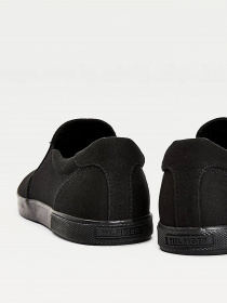 Слипоны и мокасины Tommy Hilfiger ICONIC SLIP ON SNEAKER модель FM0FM00597-0GK Фото