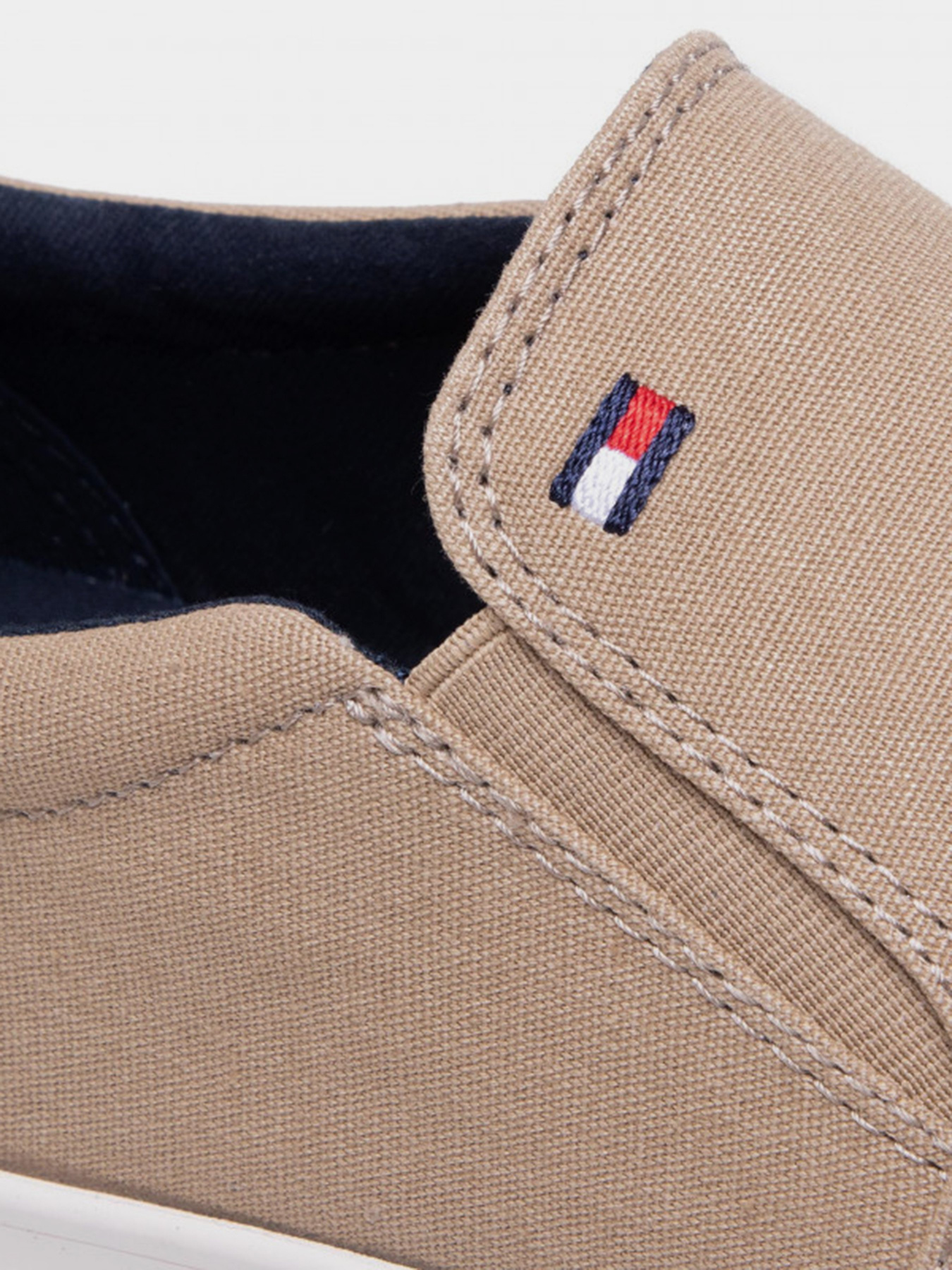 Слипоны и мокасины Tommy Hilfiger модель FM0FM00597-AEH Фото