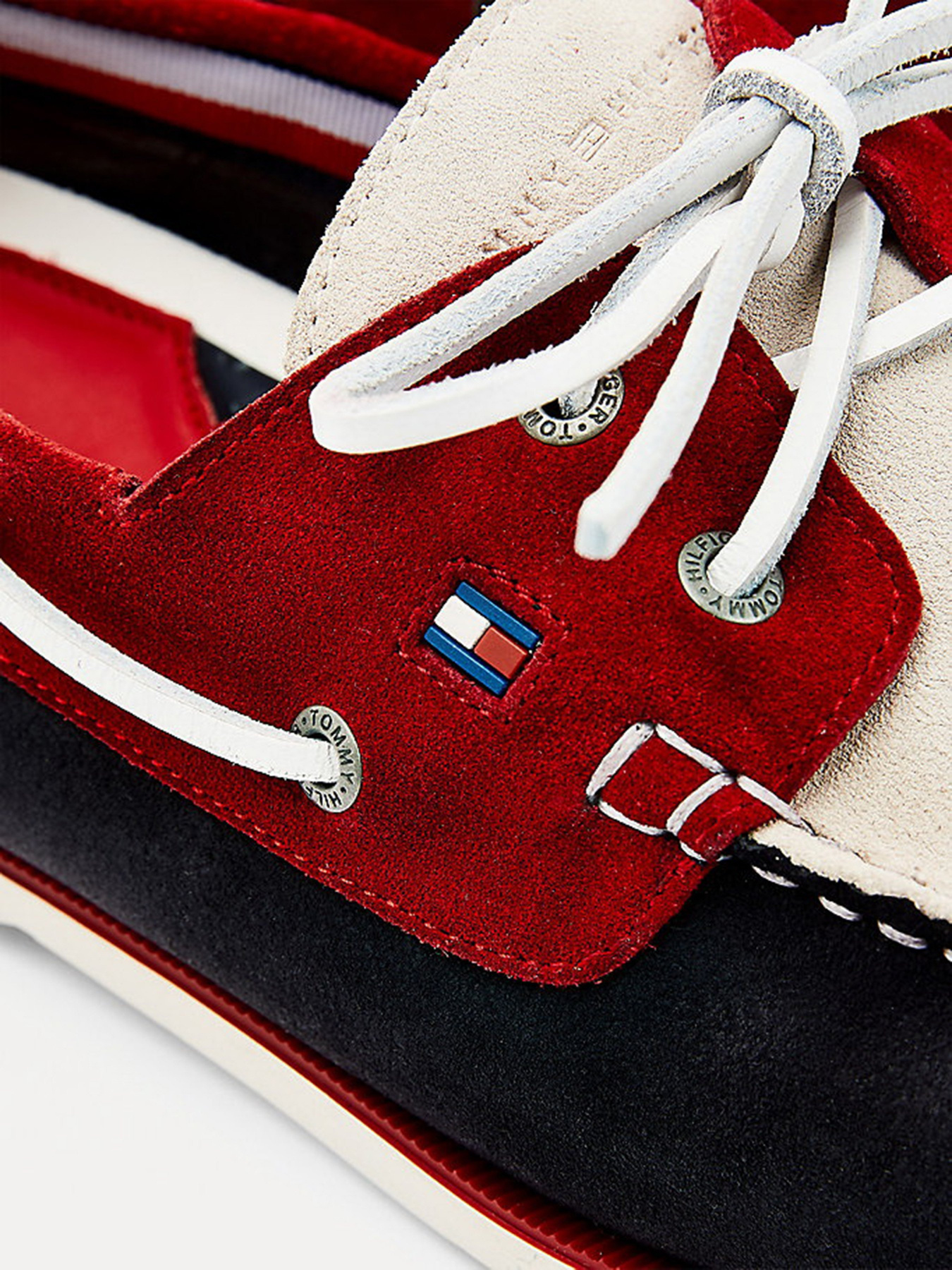 Сліпони та мокасини Tommy Hilfiger модель FM0FM02736-0GY Сліпони та мокасини Tommy Hilfiger модель FM0FM02736-0GY Фото