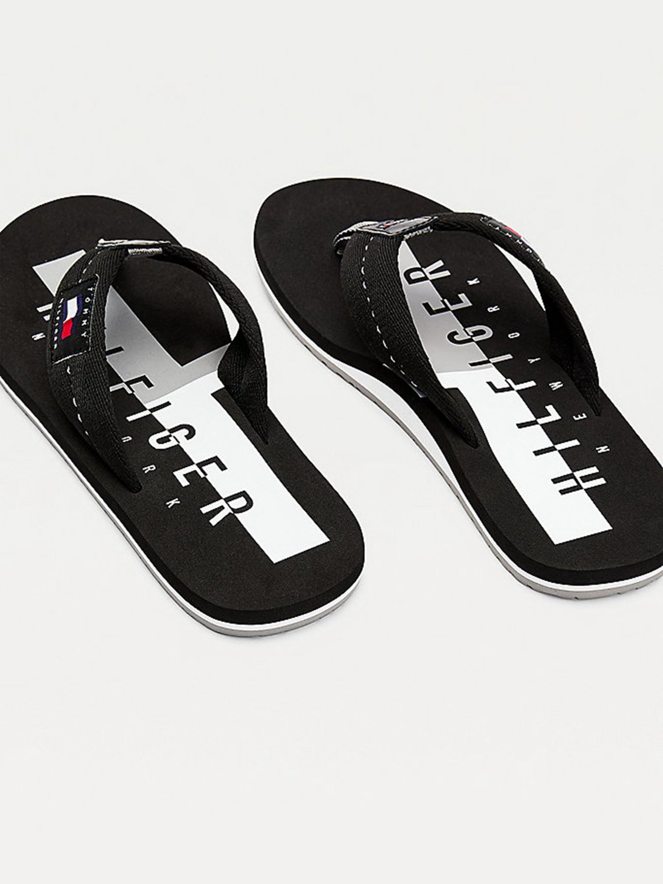Шльопанці Tommy Hilfiger модель FM0FM03379-BDS Фото
