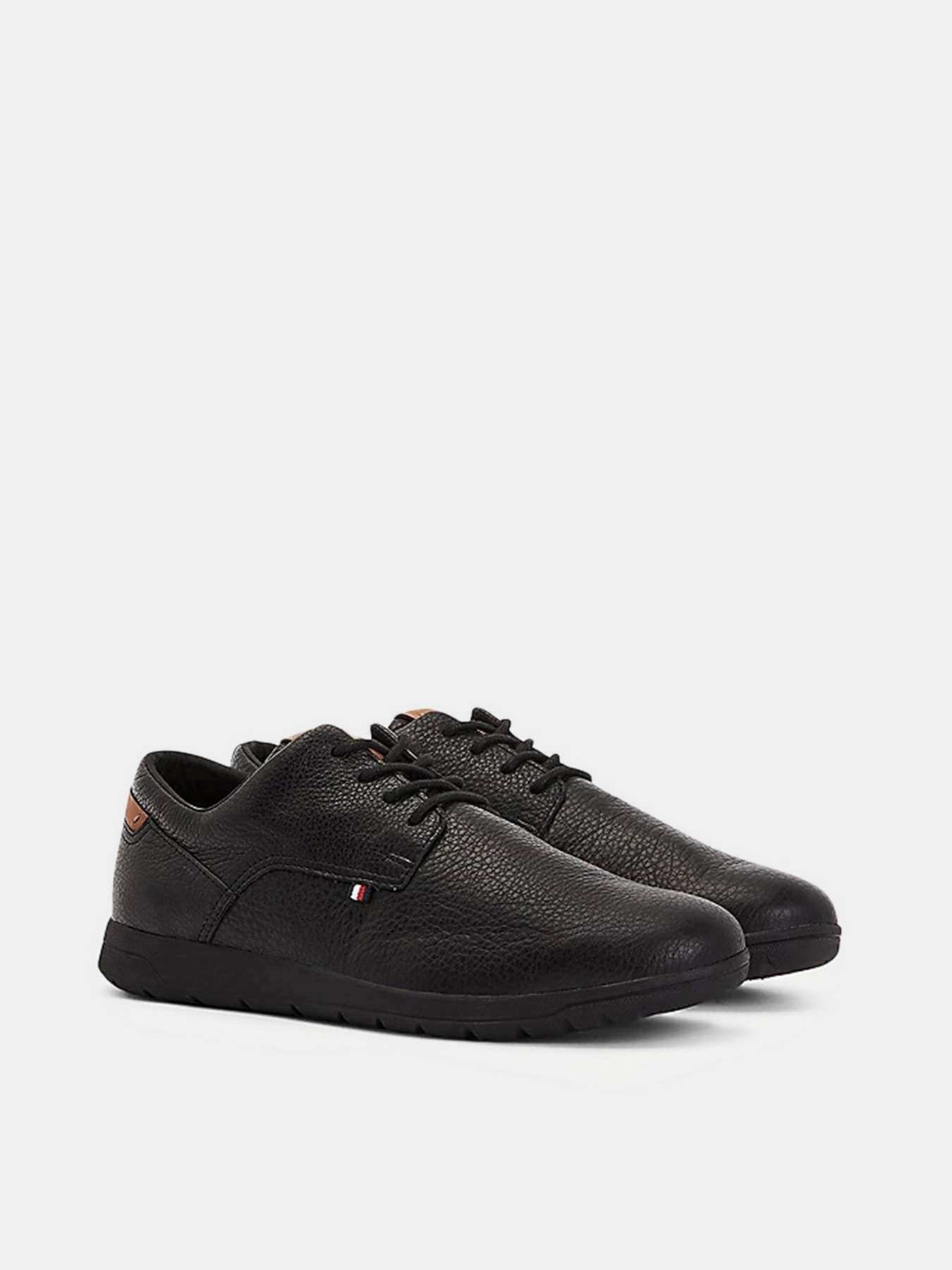 Полуботинки Tommy Hilfiger Lightweight Leather Hybrid модель FM0FM03600-BDS Полуботинки Tommy Hilfiger Lightweight Leather Hybrid модель FM0FM03600-BDS Фото