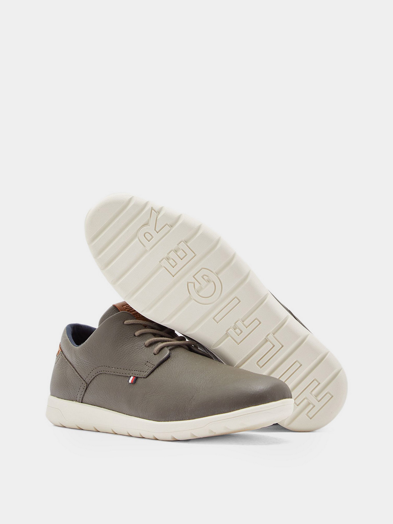 Полуботинки Tommy Hilfiger Lightweight Leather Hybrid модель FM0FM03600-GWM Полуботинки Tommy Hilfiger Lightweight Leather Hybrid модель FM0FM03600-GWM Фото