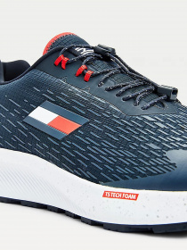 Кросівки Tommy Hilfiger Trail 2 модель FD0FD00024-DW5 Фото