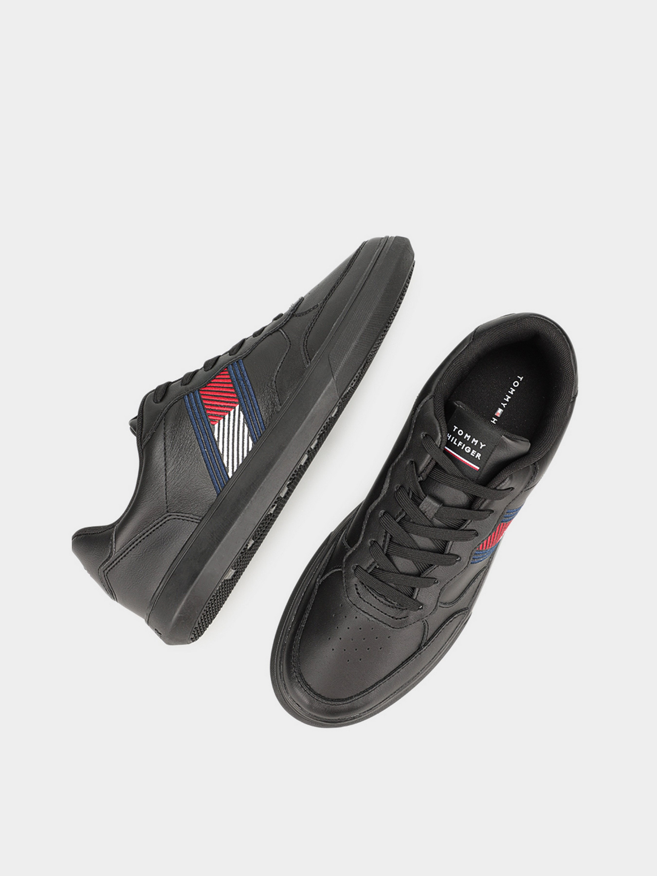 Кросівки Tommy Hilfiger модель FM0FM03904-BDS Фото